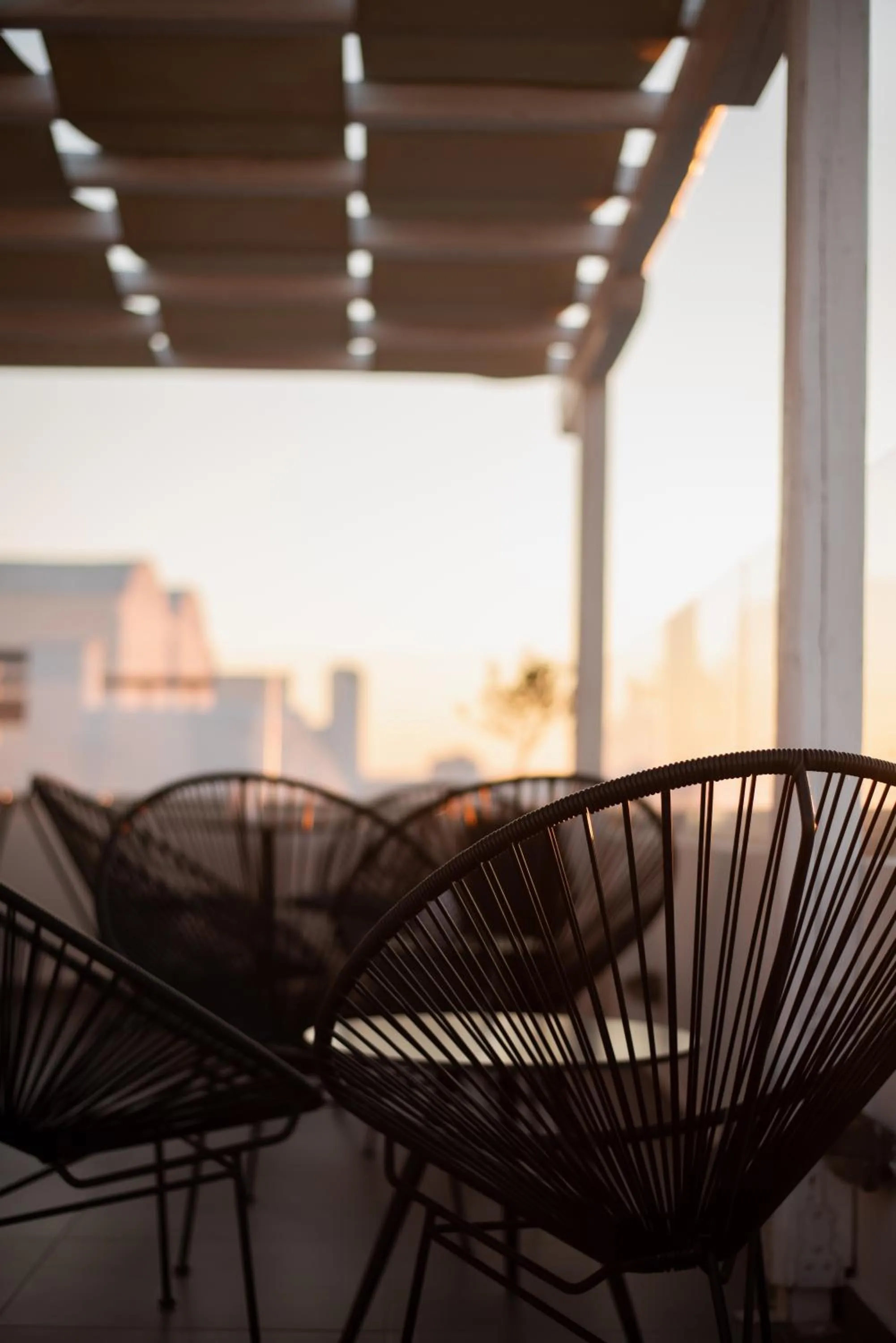 Day in Mr & Mrs White Oia - Santorini