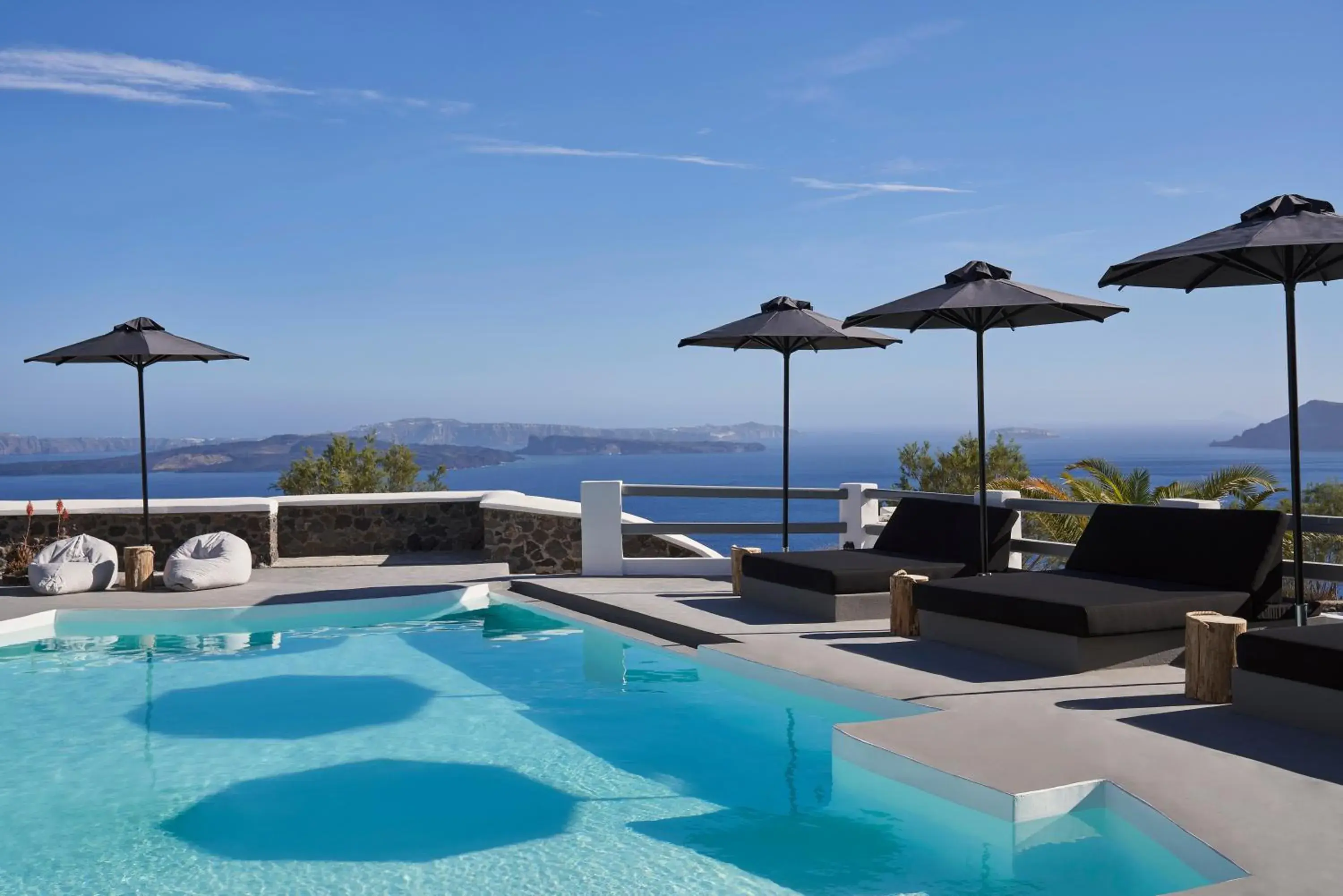 Pool view in Mr and Mrs White Oia - Santorini Pool view in Mr and Mrs White Oia - Santorini