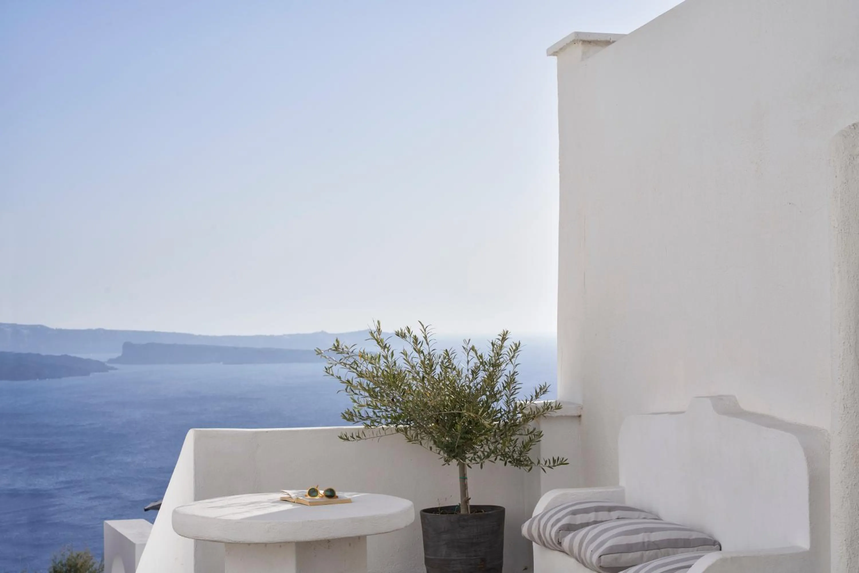 Property building in Mr and Mrs White Oia - Santorini