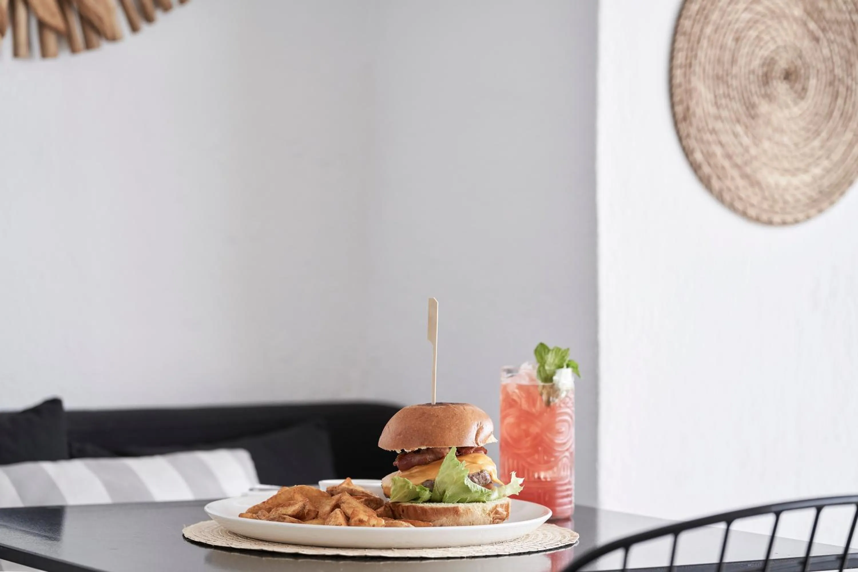 Restaurant/places to eat in Mr and Mrs White Oia - Santorini