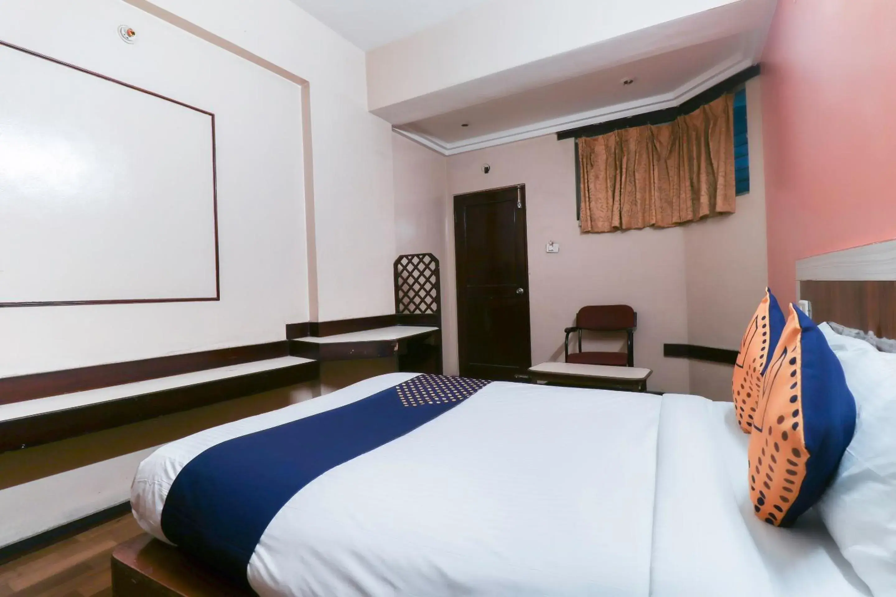 Bedroom, Bed in Super Hotel O Archana Inn Bedroom, Bed in Super Hotel O Archana Inn