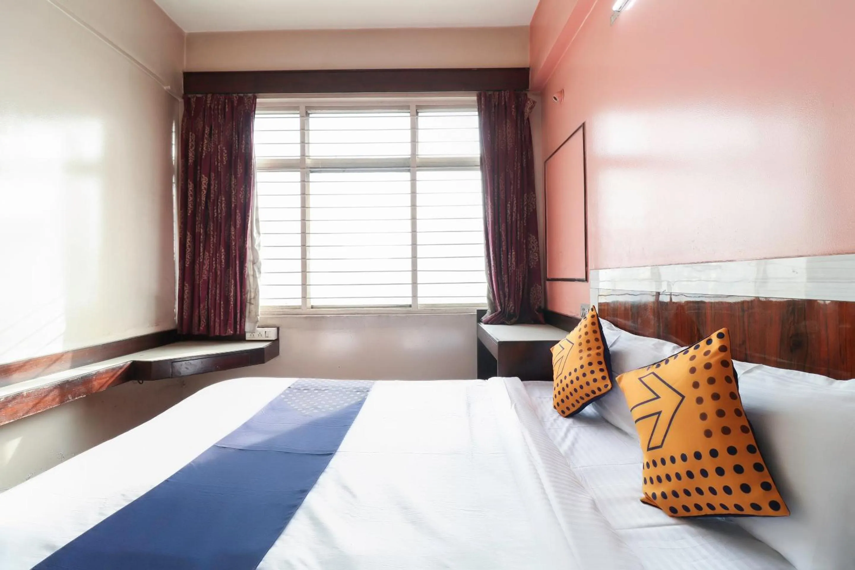 Bedroom, Bed in Super Hotel O Archana Inn