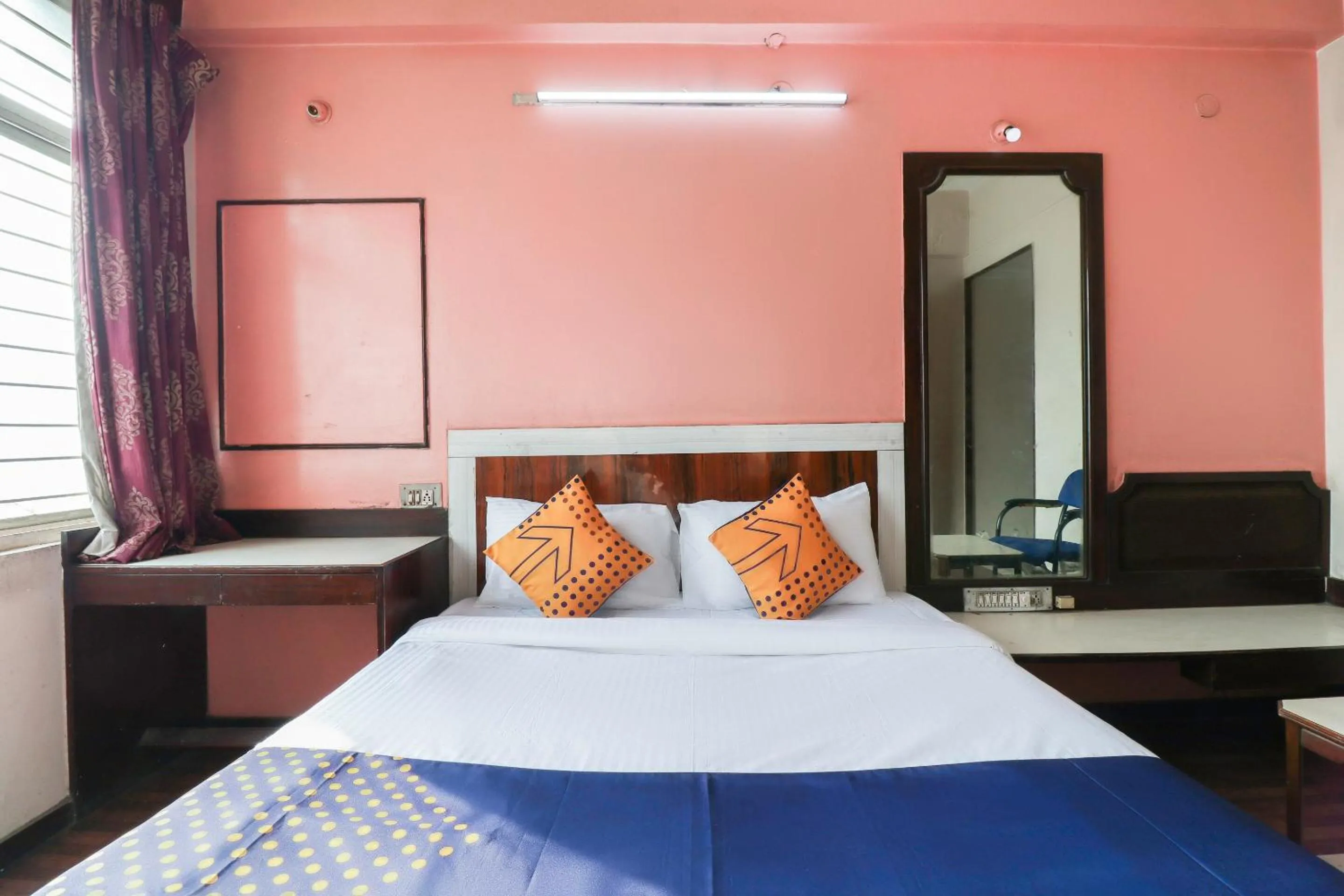 Bedroom, Bed in Super Hotel O Archana Inn