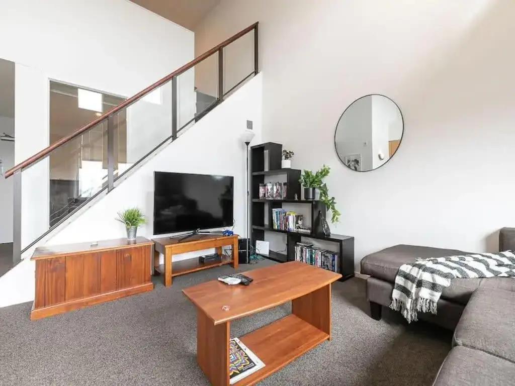 Roomy Loft 2 Bedroom with Free Parking Zodiak Stays Roomy Loft 2 Bedroom with Free Parking Zodiak Stays