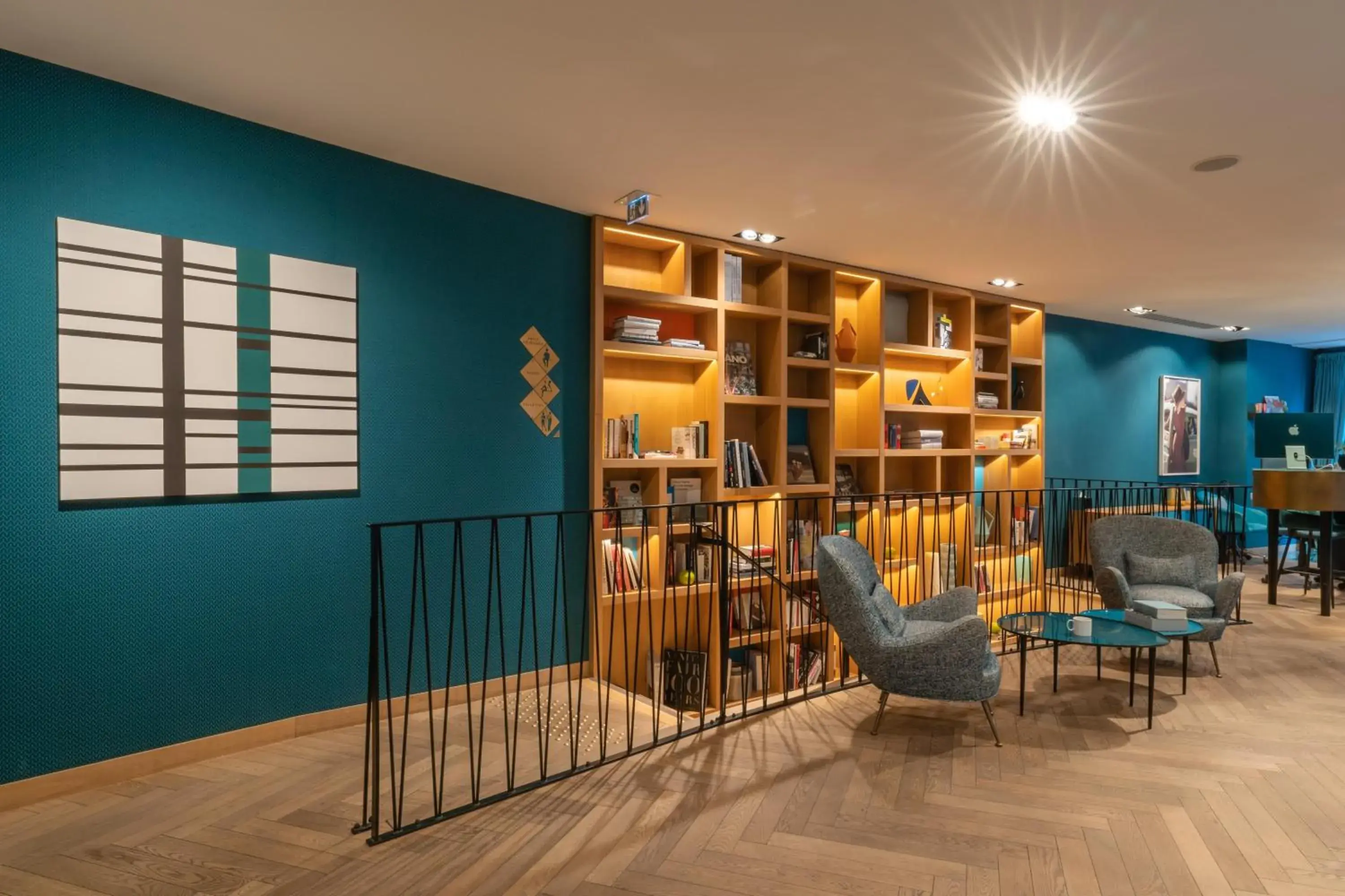 Lobby or reception in Hôtel Artus Lobby or reception in Hôtel Artus