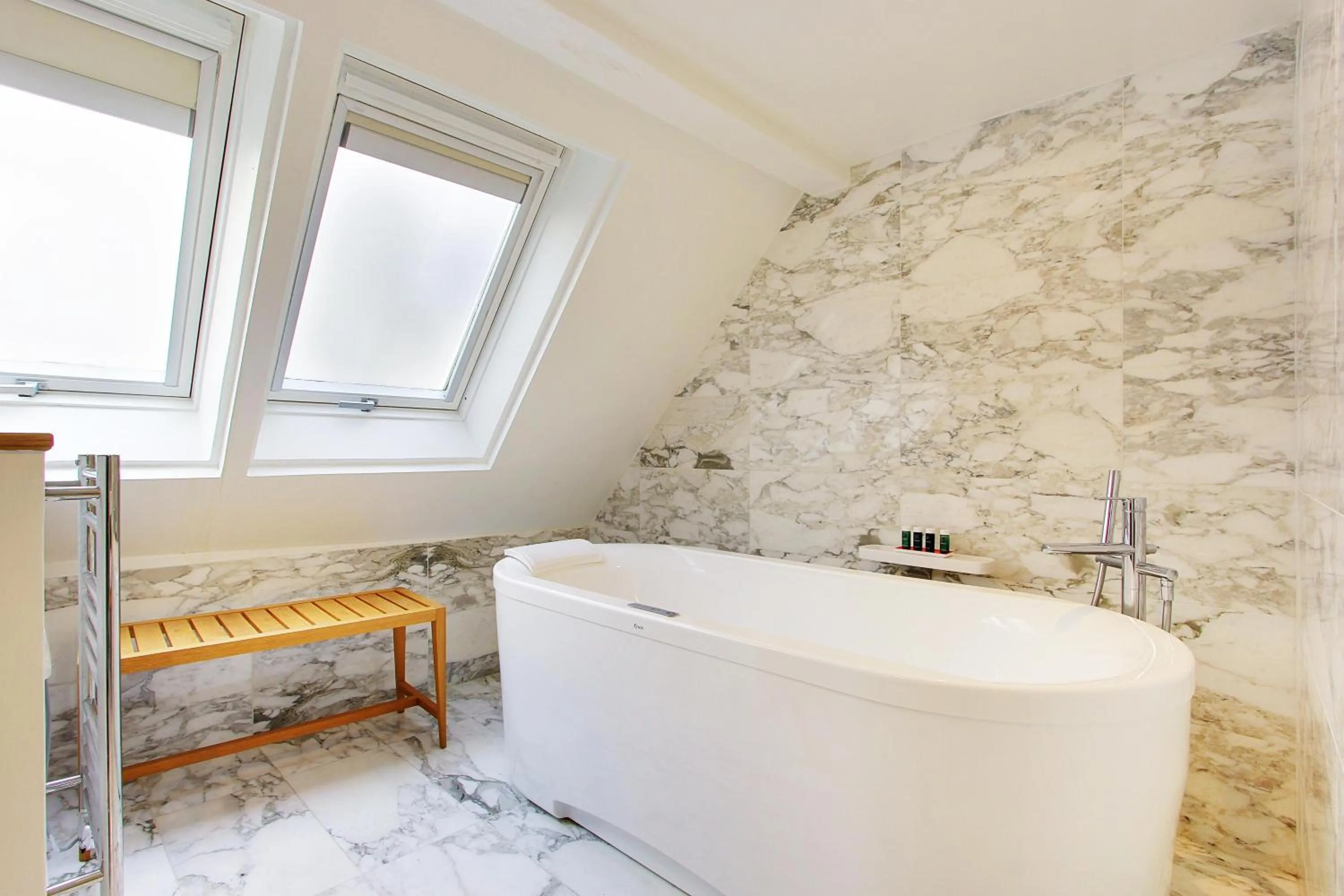 Bathroom in Hôtel Artus