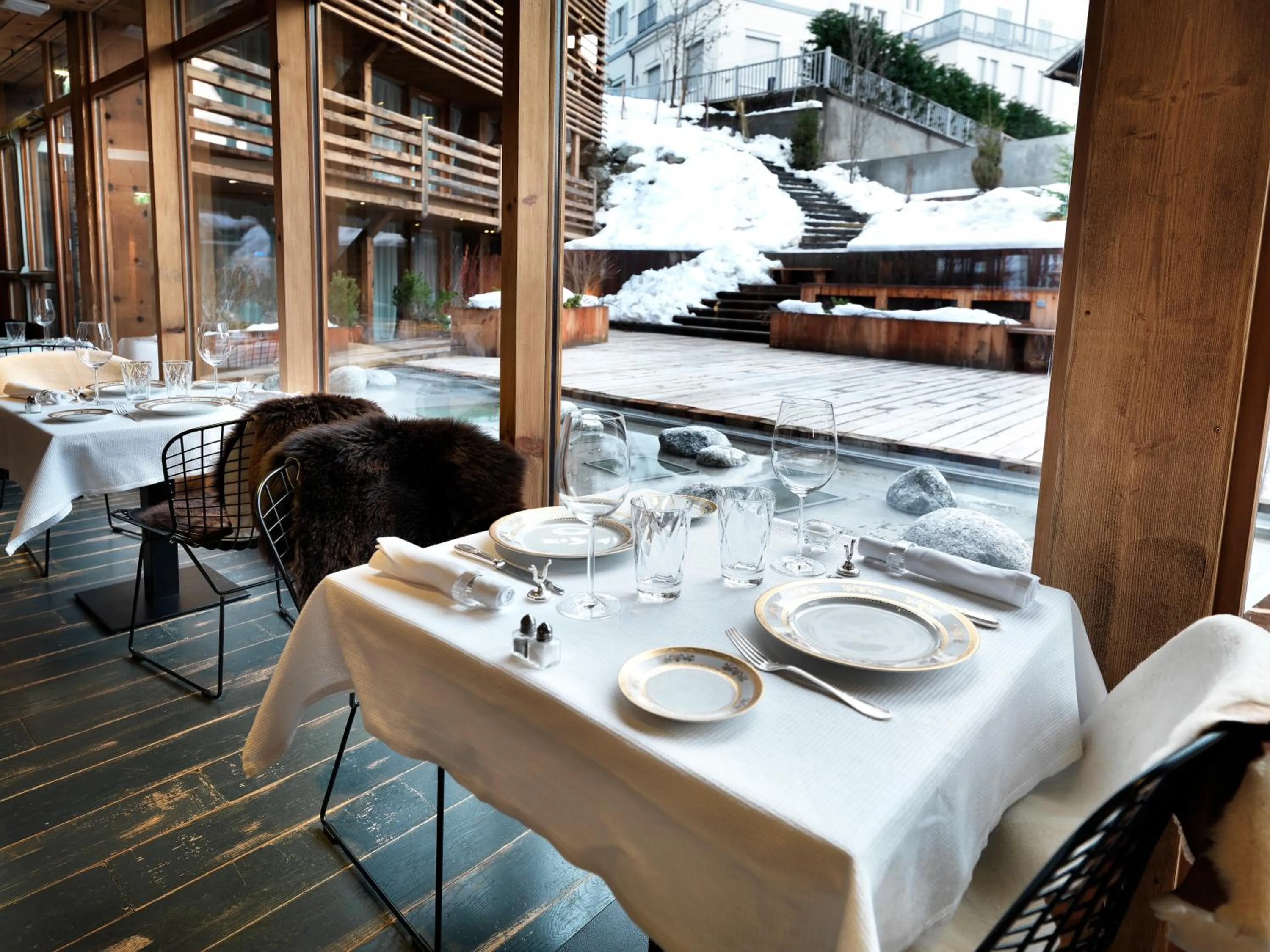 Restaurant/places to eat in M de Megève