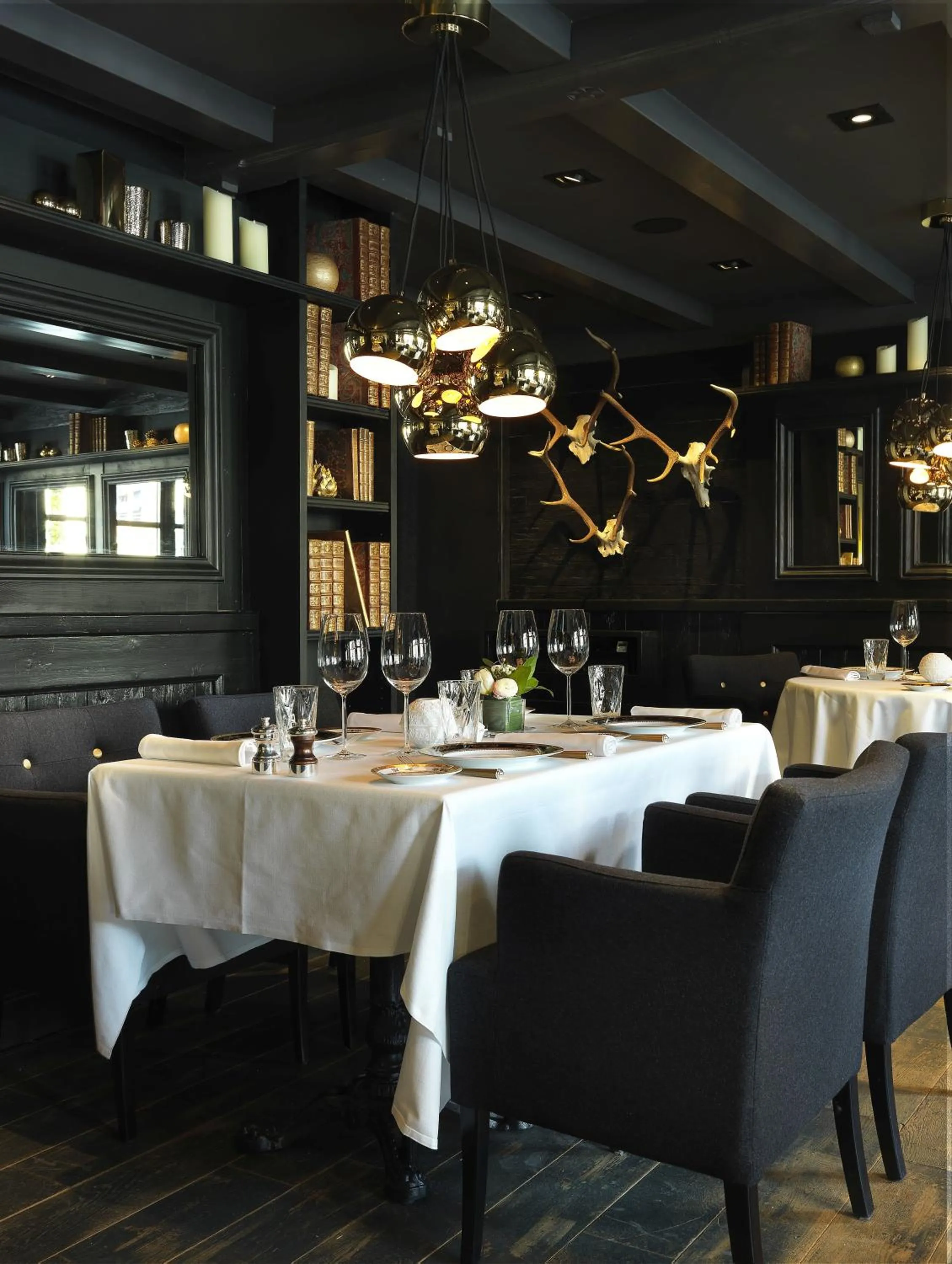 Restaurant/places to eat in M de Megève