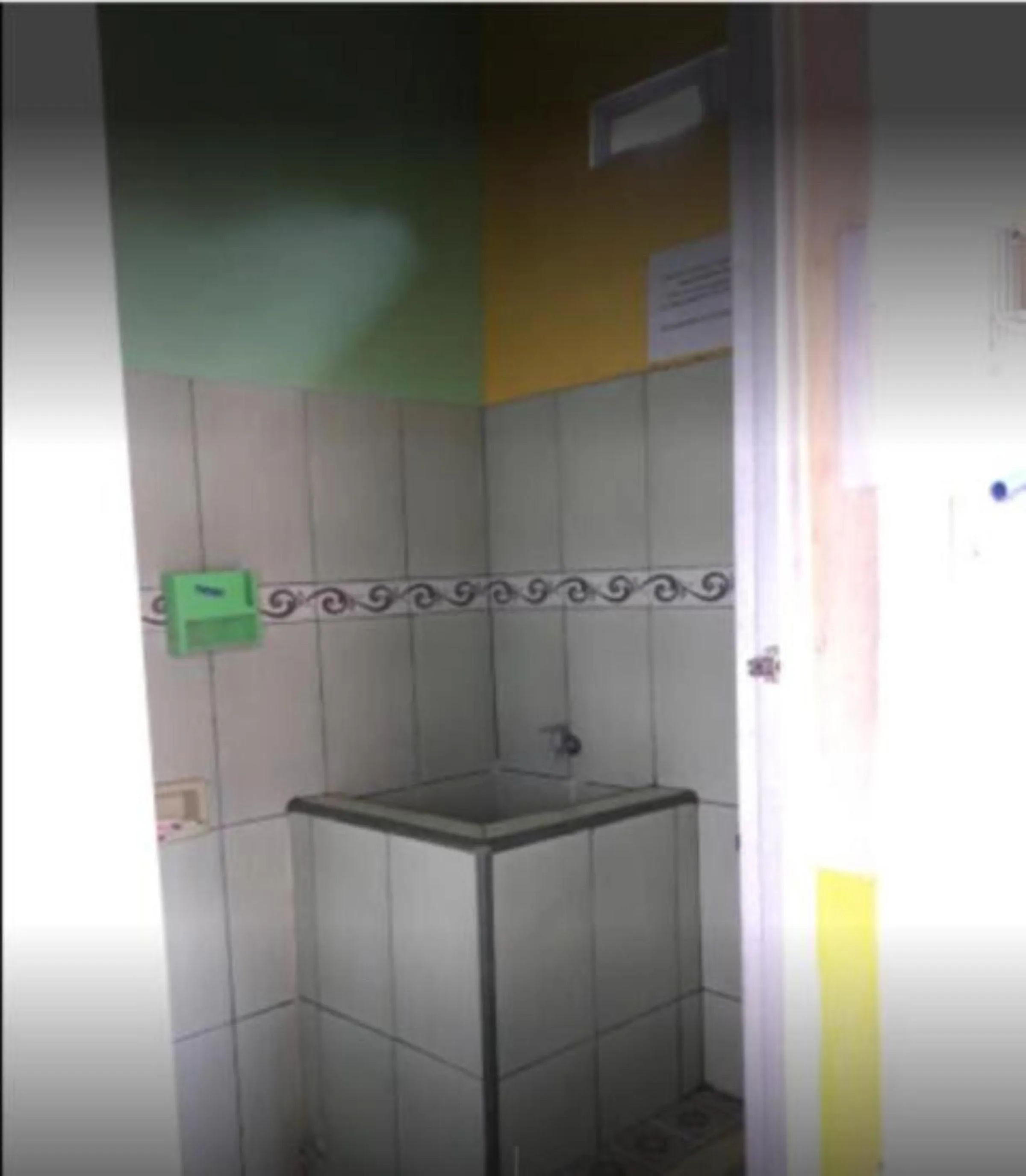 Bathroom in Toto Homestay