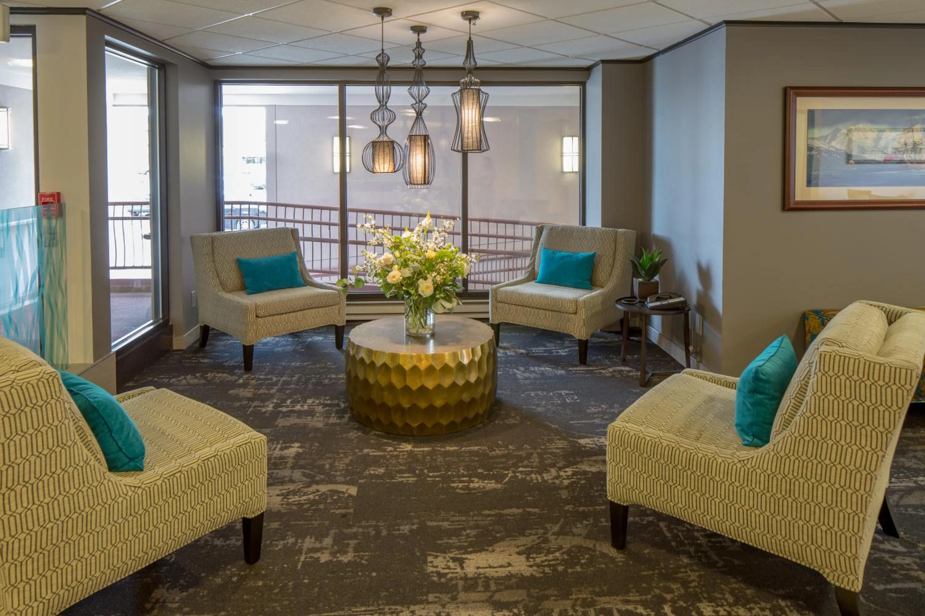 Communal lounge/ TV room in The Voyager Inn