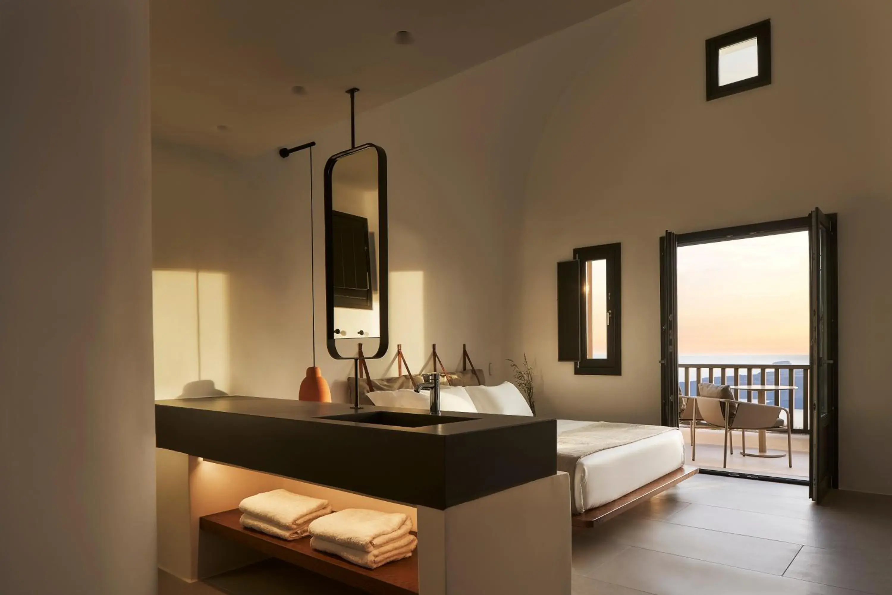 Property building, Bed in Orama Hotel & Spa Property building, Bed in Orama Hotel & Spa