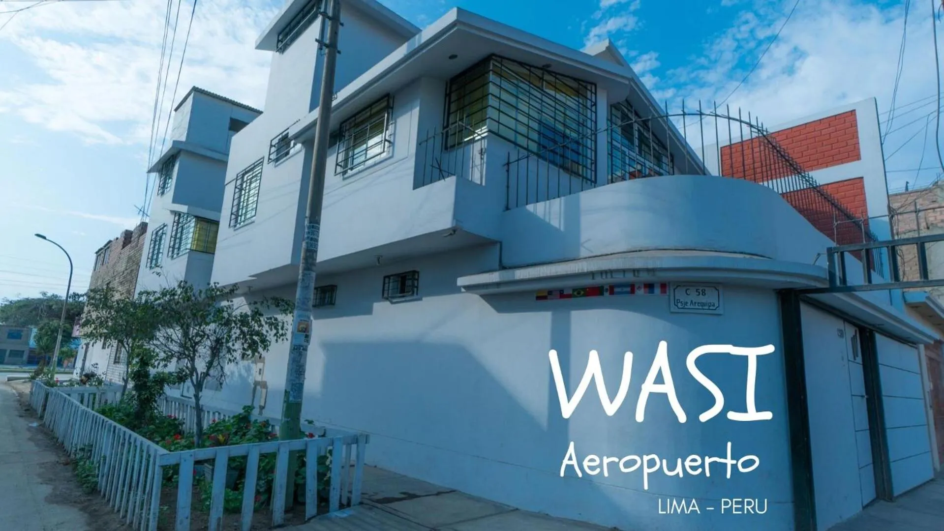 Facade/entrance in B&B Wasi Airport Lima