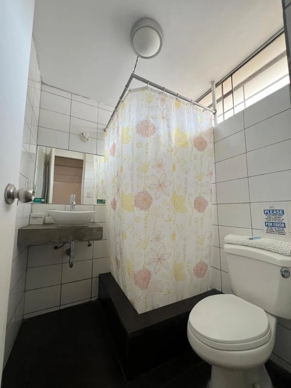 Bathroom in B&B Wasi Airport Lima