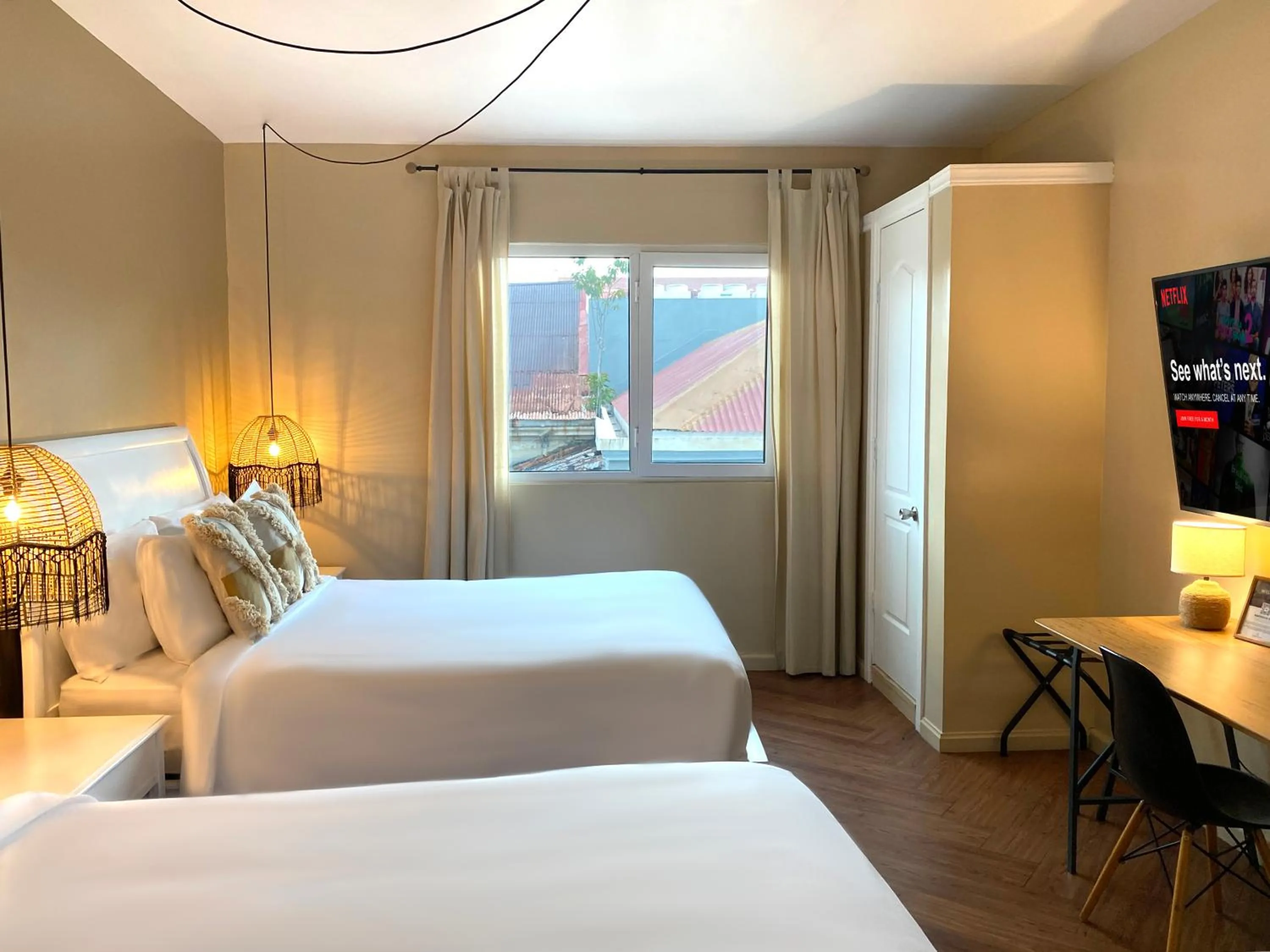 Bedroom, Bed in Magnolia Inn