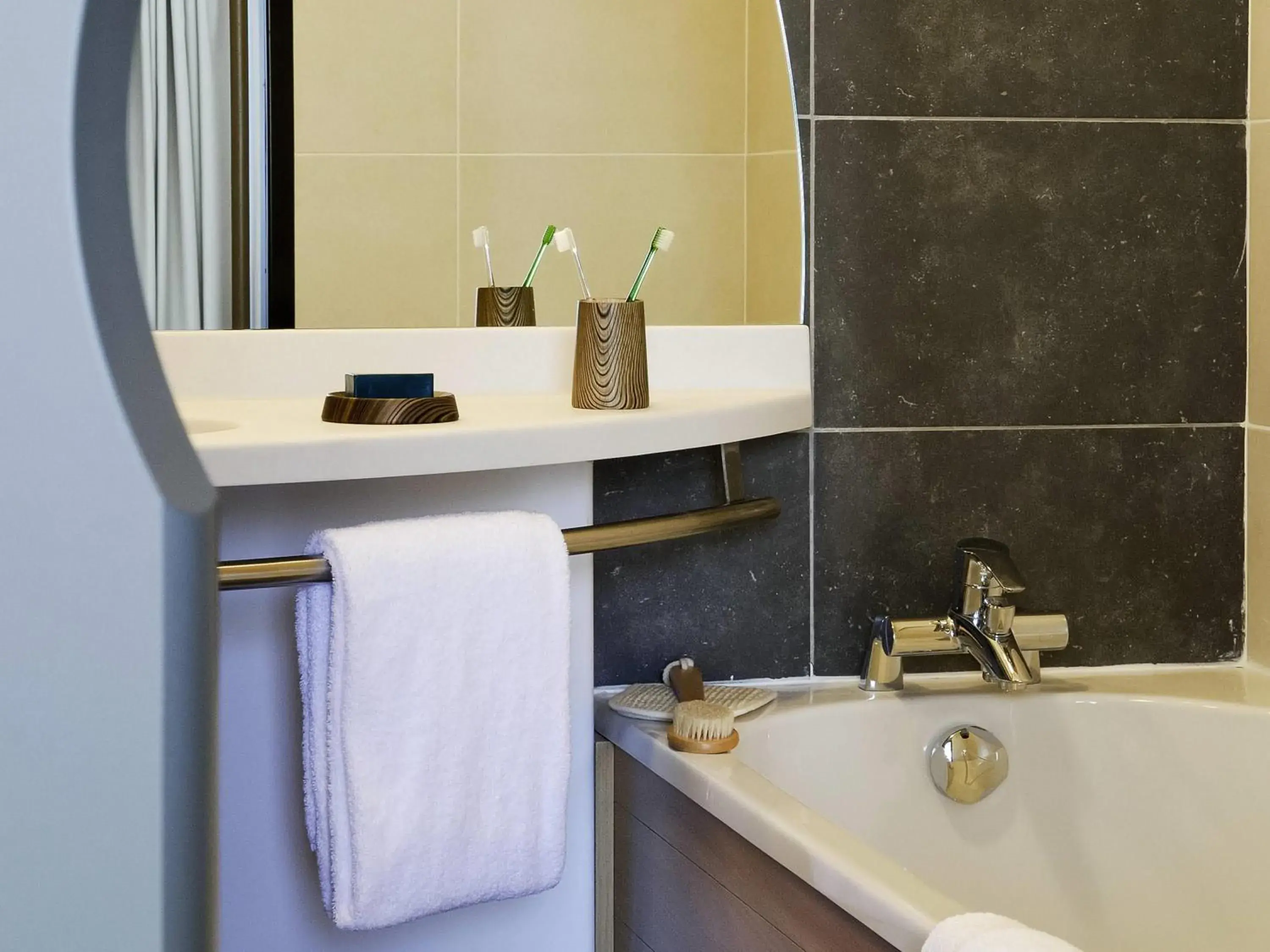 Bedroom in Aparthotel Adagio Bordeaux Centre Gambetta Bedroom in Aparthotel Adagio Bordeaux Centre Gambetta