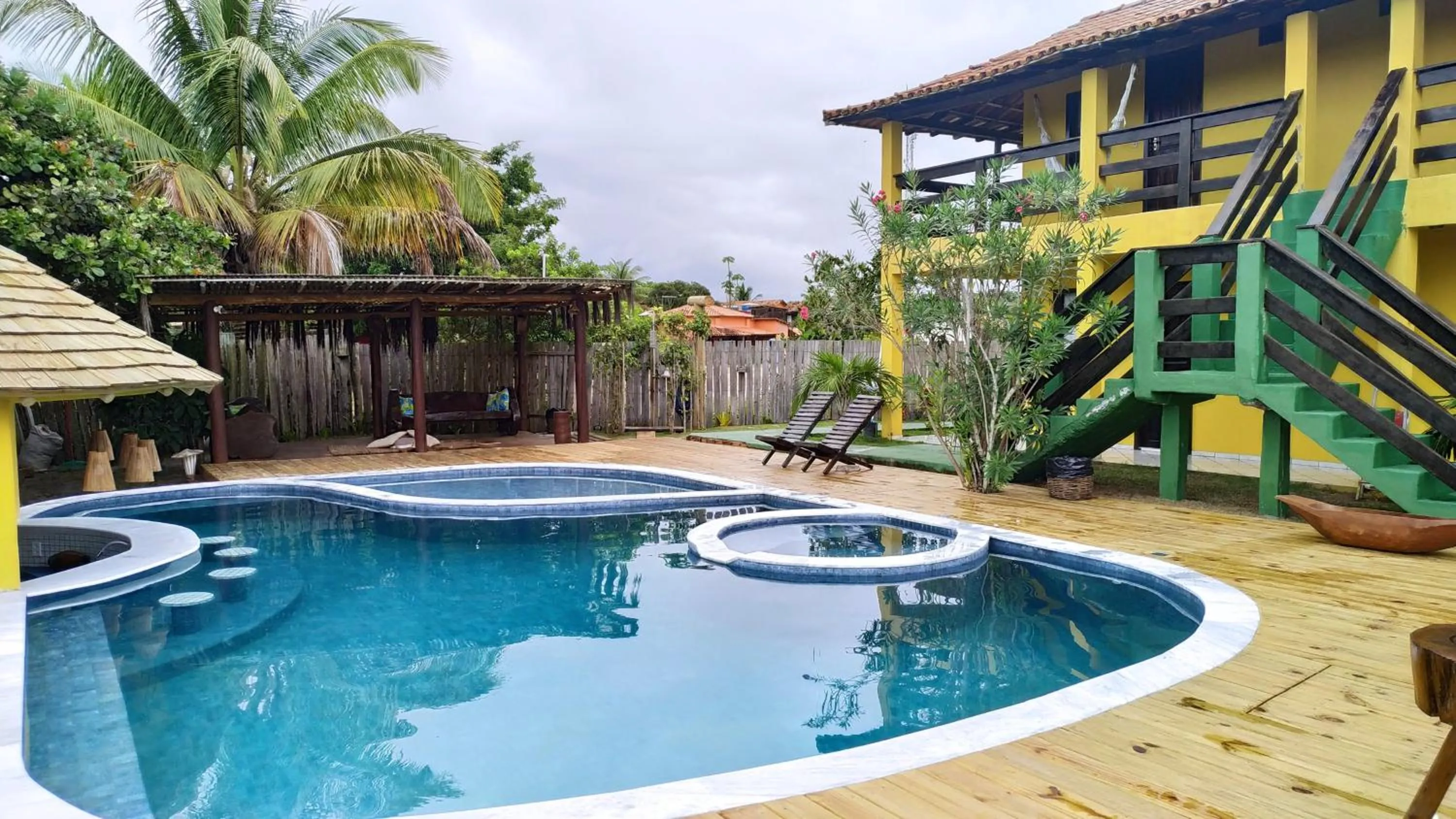 Swimming pool in Pousada Oceano