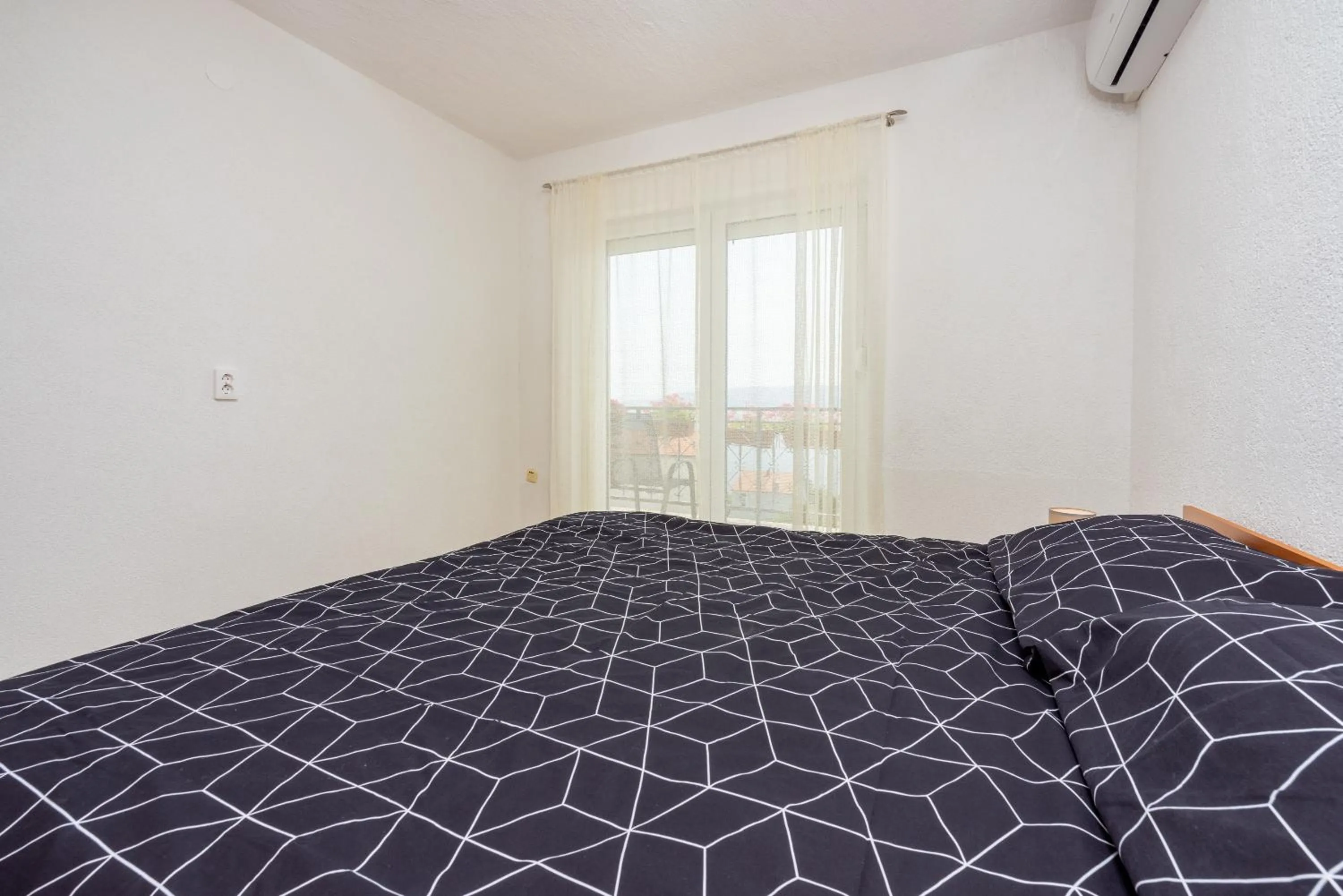 Bed in TIJANA