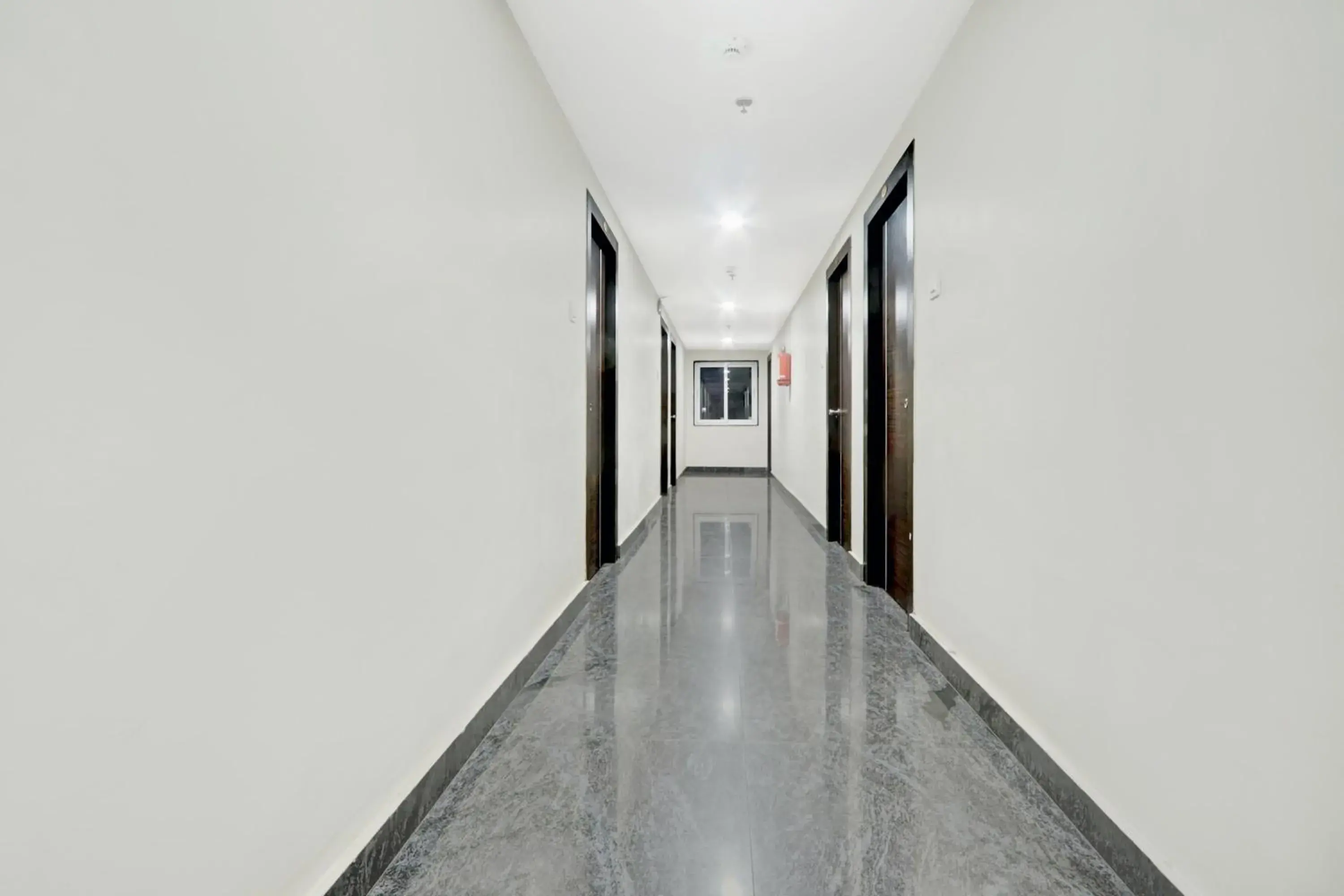 Lobby or reception in Super Townhouse Daba Garden Road Lobby or reception in Super Townhouse Daba Garden Road