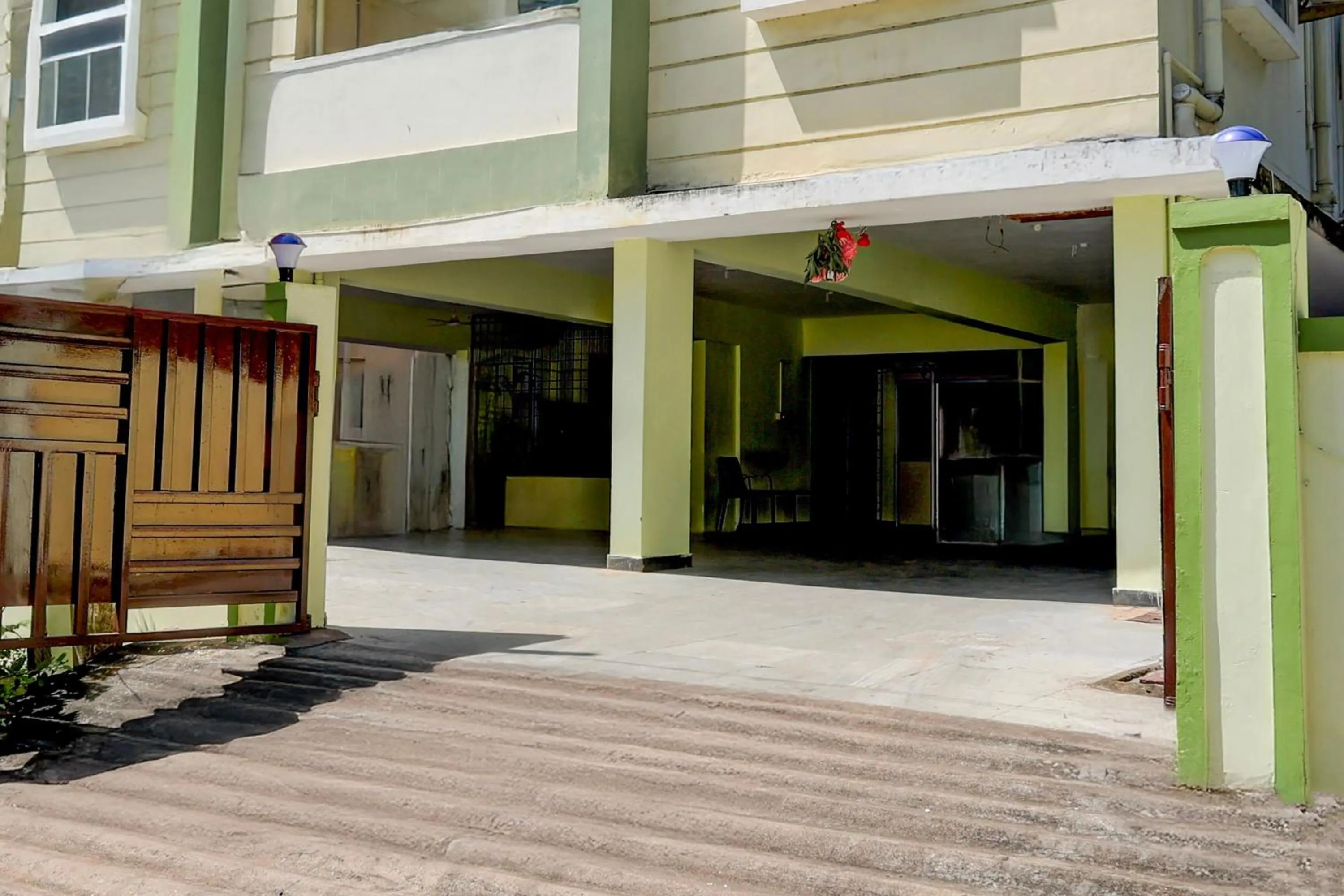 Facade/entrance in Hotel O Sai Nivas