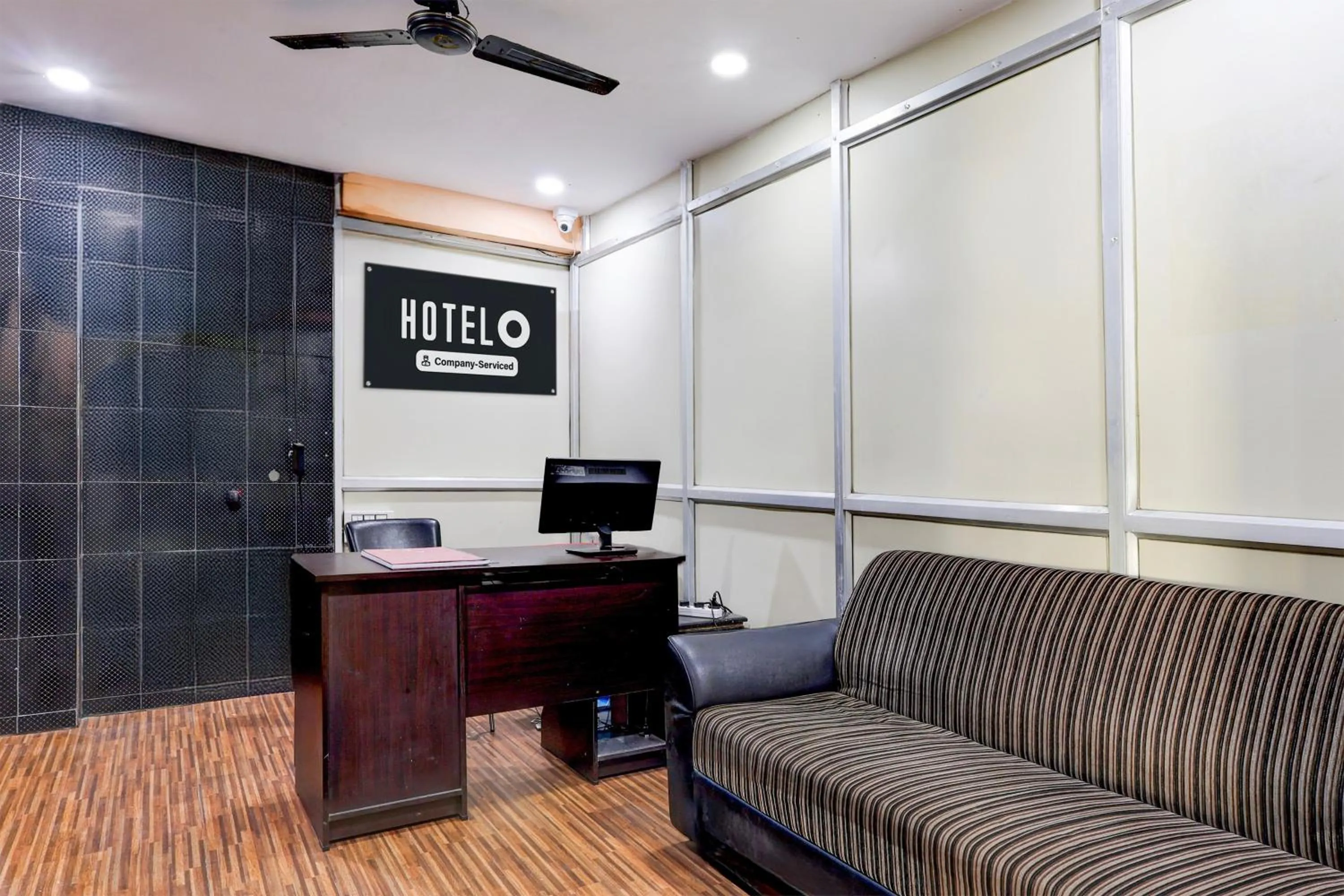 Lobby or reception in Hotel O Sai Nivas