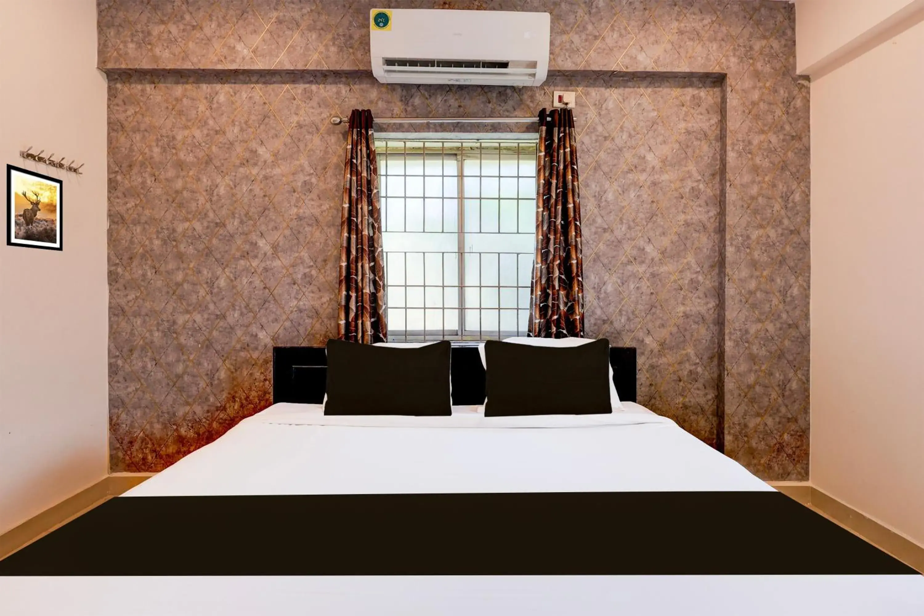 Bedroom, Bed in Hotel O Sai Nivas Bedroom, Bed in Hotel O Sai Nivas