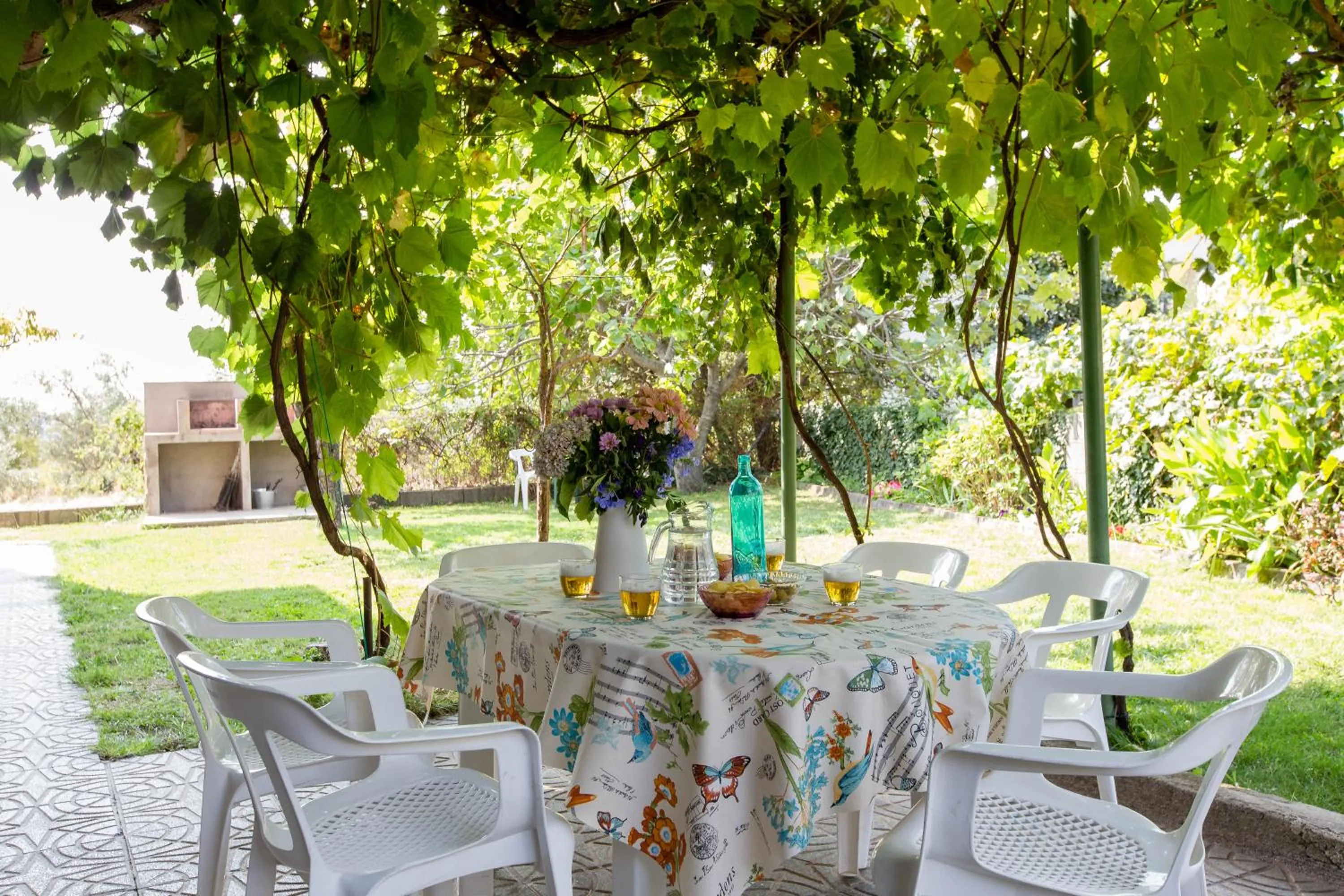Apartment in Villa-Piedralaves-aMatalasviñas-piscina-4 viviendas