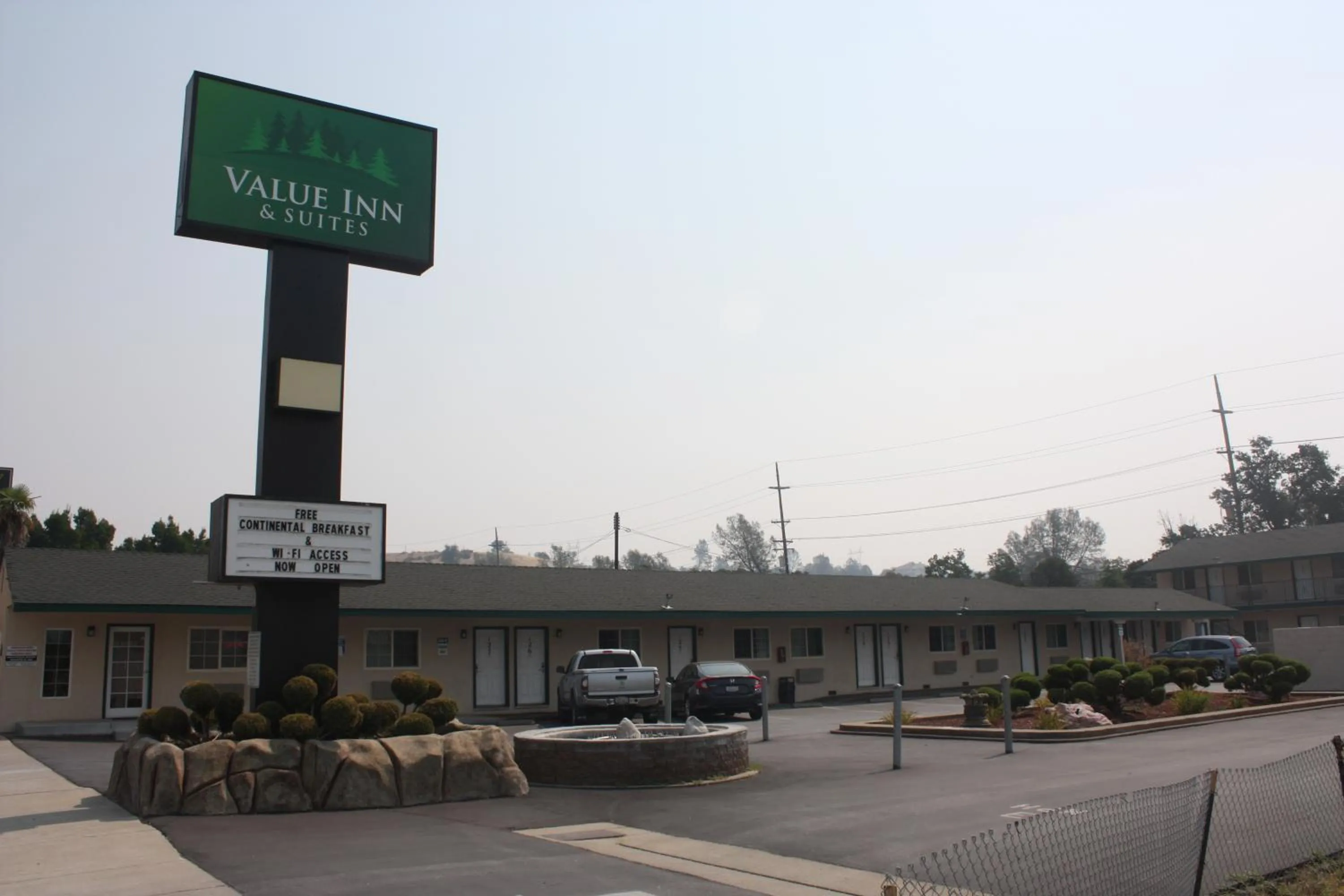 Value Inn & Suites