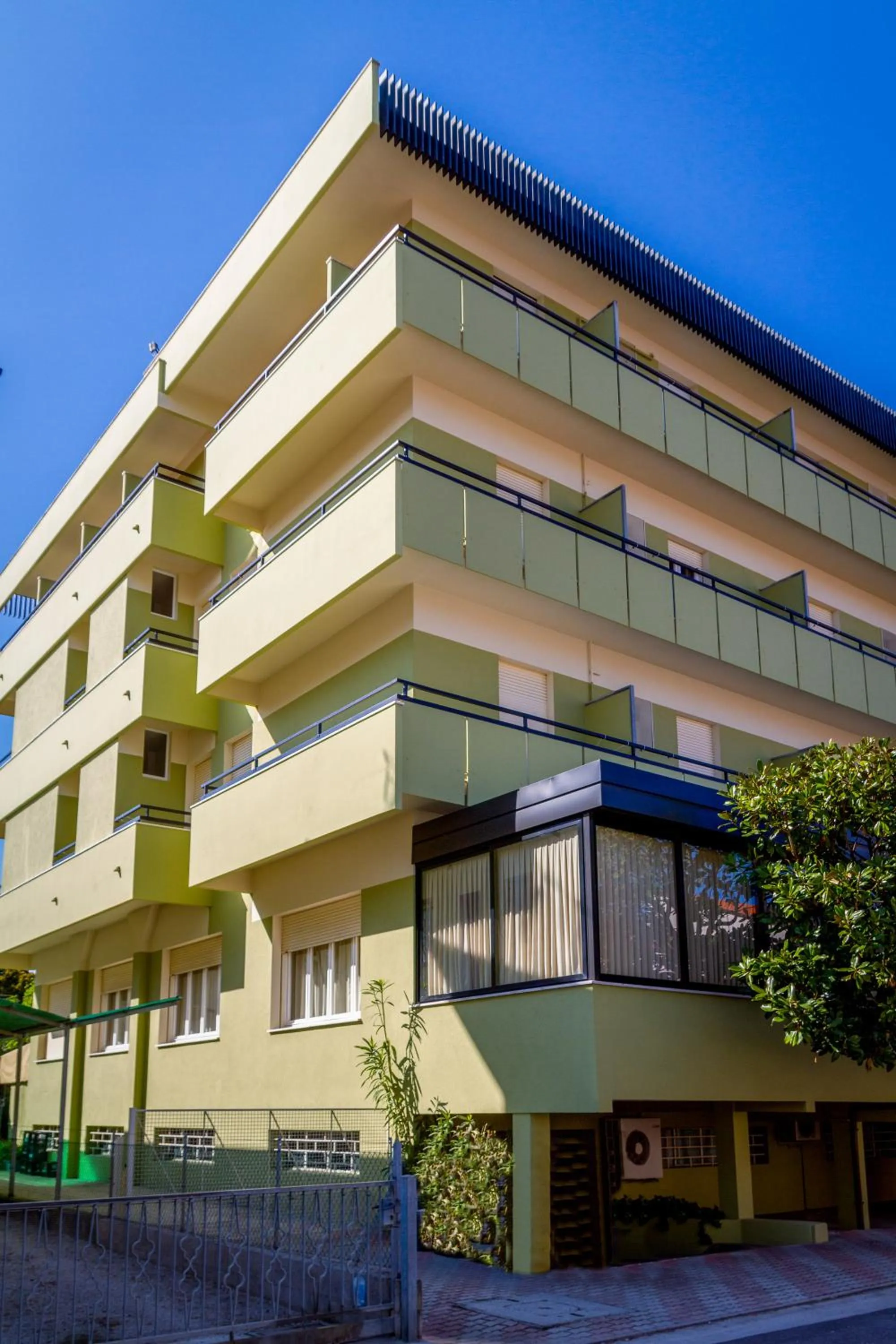 Property building in Hotel Boston