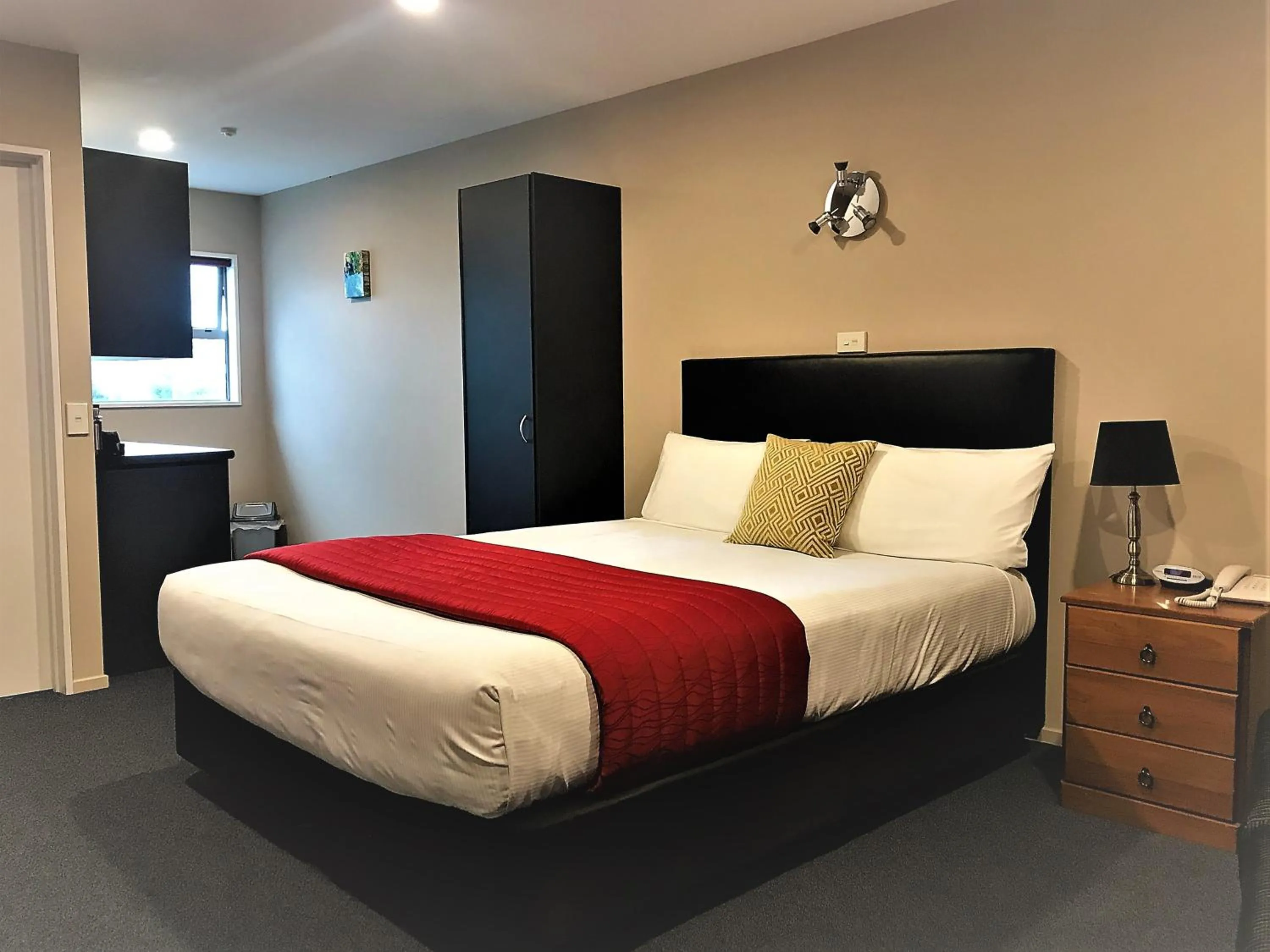 Bed in Phoenix Motels