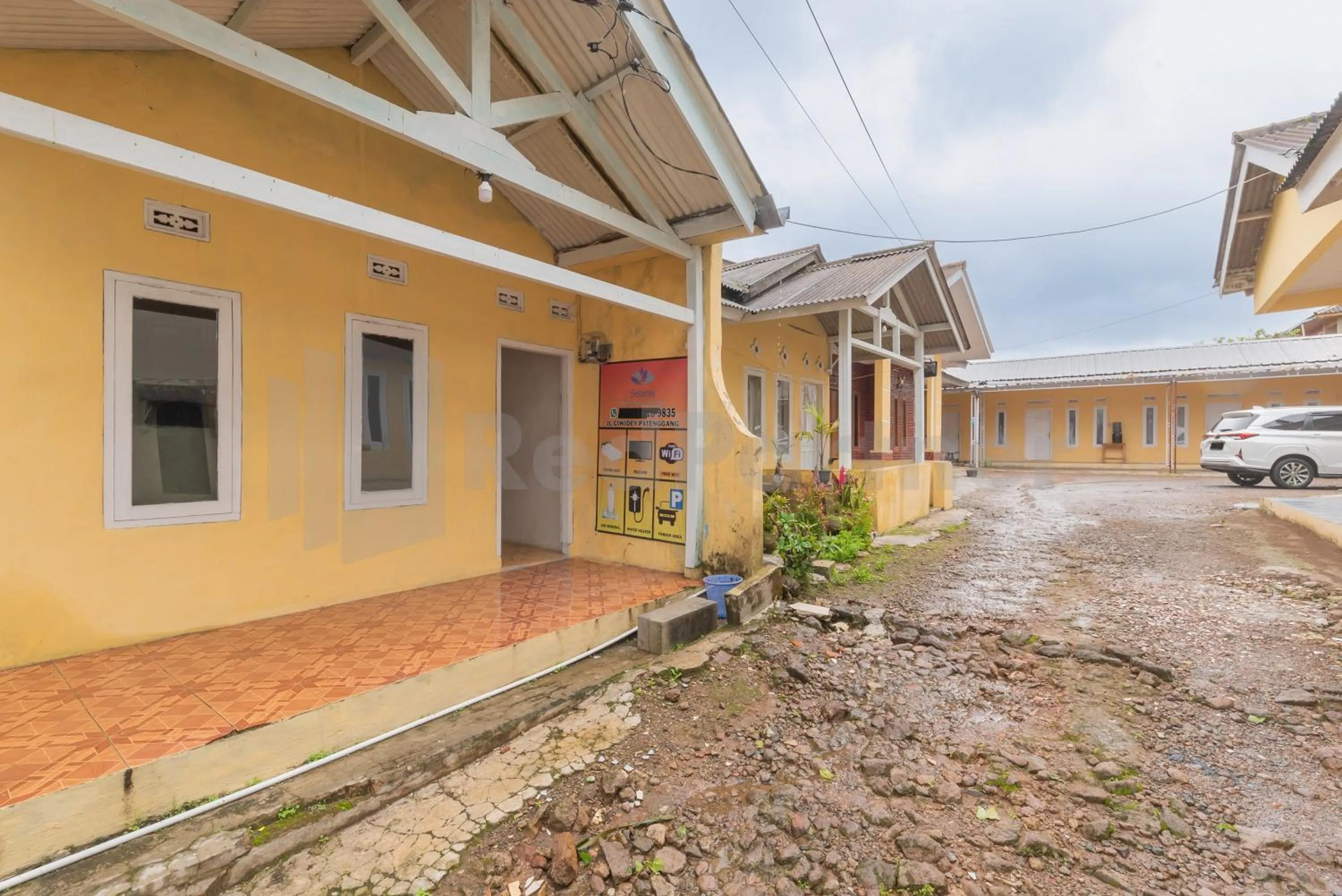 Property building in Selaras Homestay Ciwidey