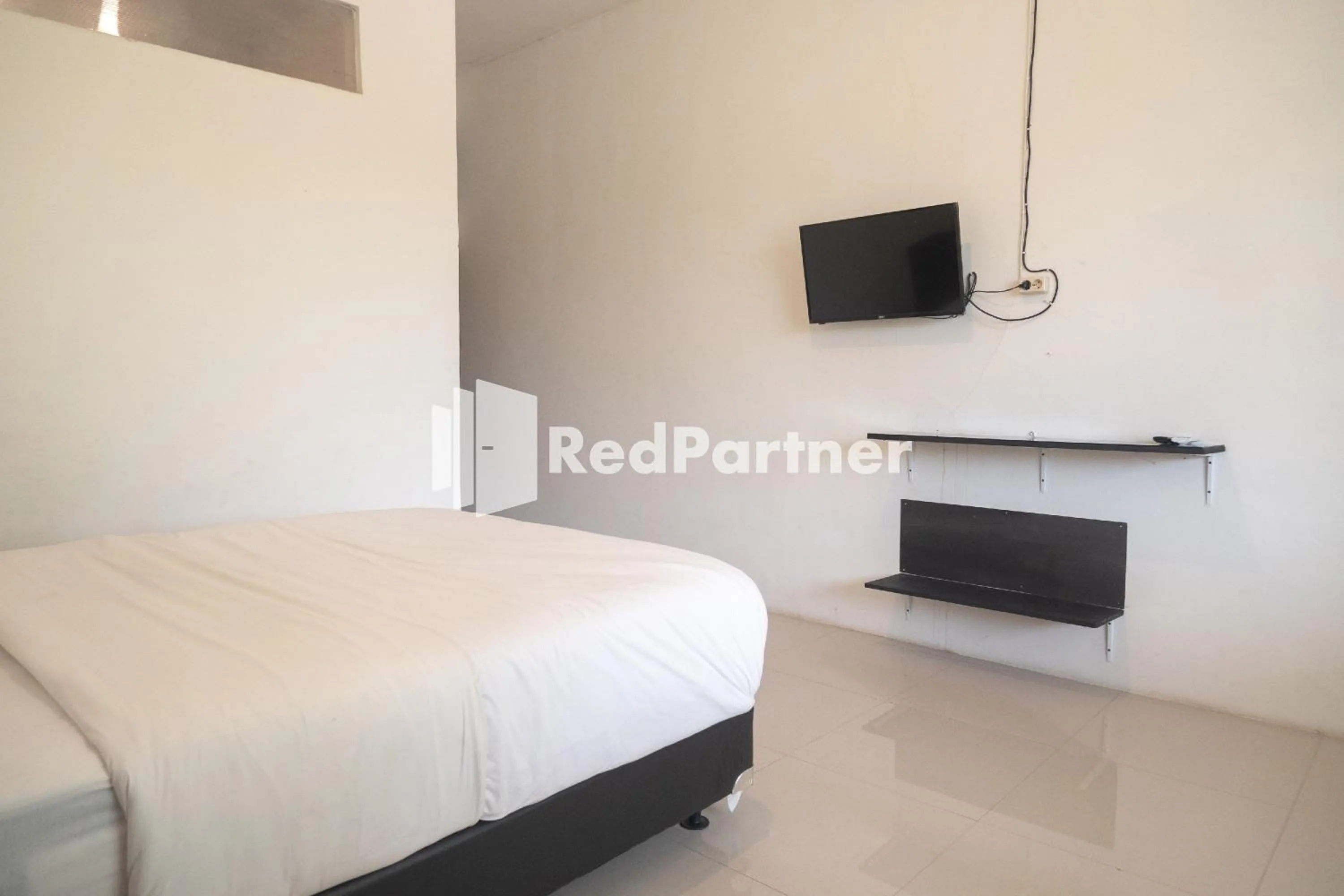 Bedroom, Bed in Homestay C9 Exclusive Kaliurang Yogyakarta Mitra RedDoorz