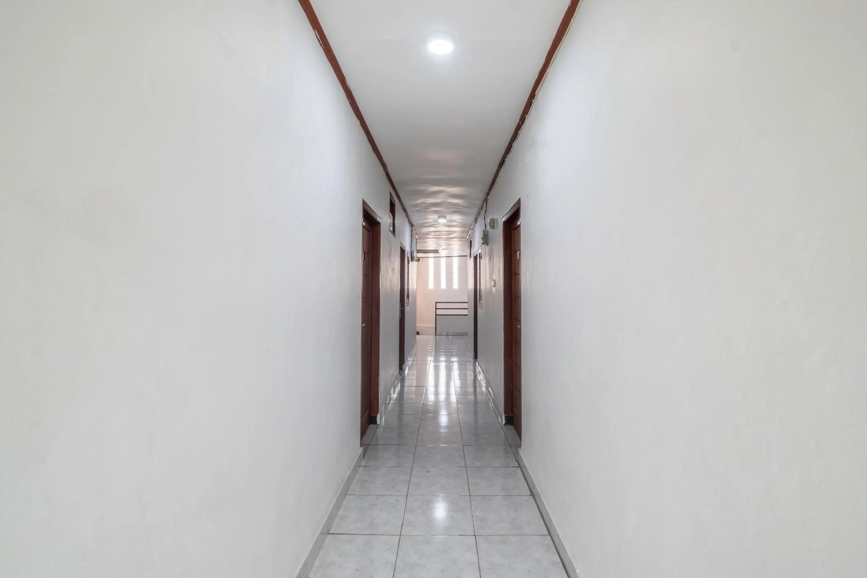 Lobby or reception in OYO Life 2391 Baladewa Residence Syariah