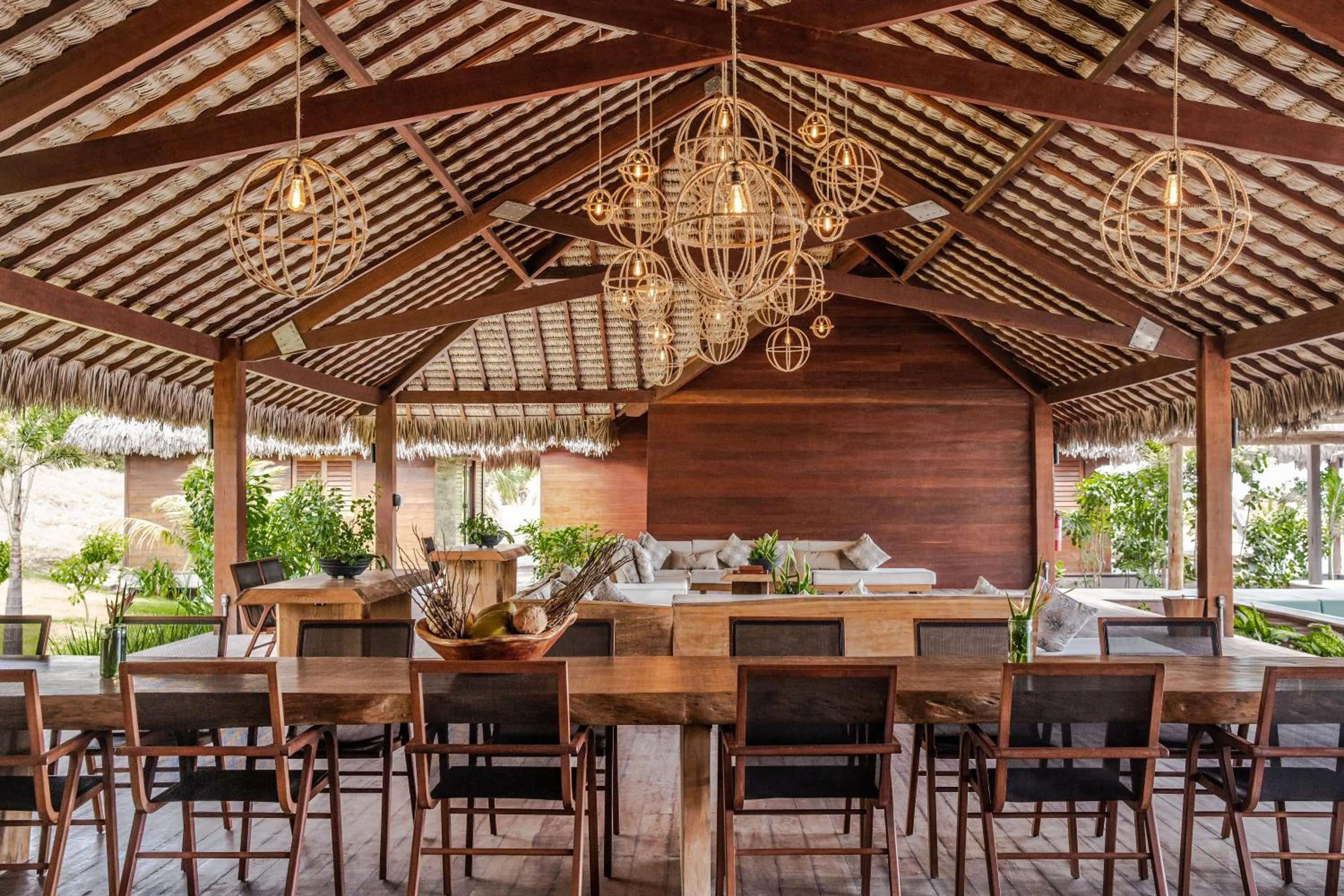 Restaurant/places to eat in Kabana Hotel