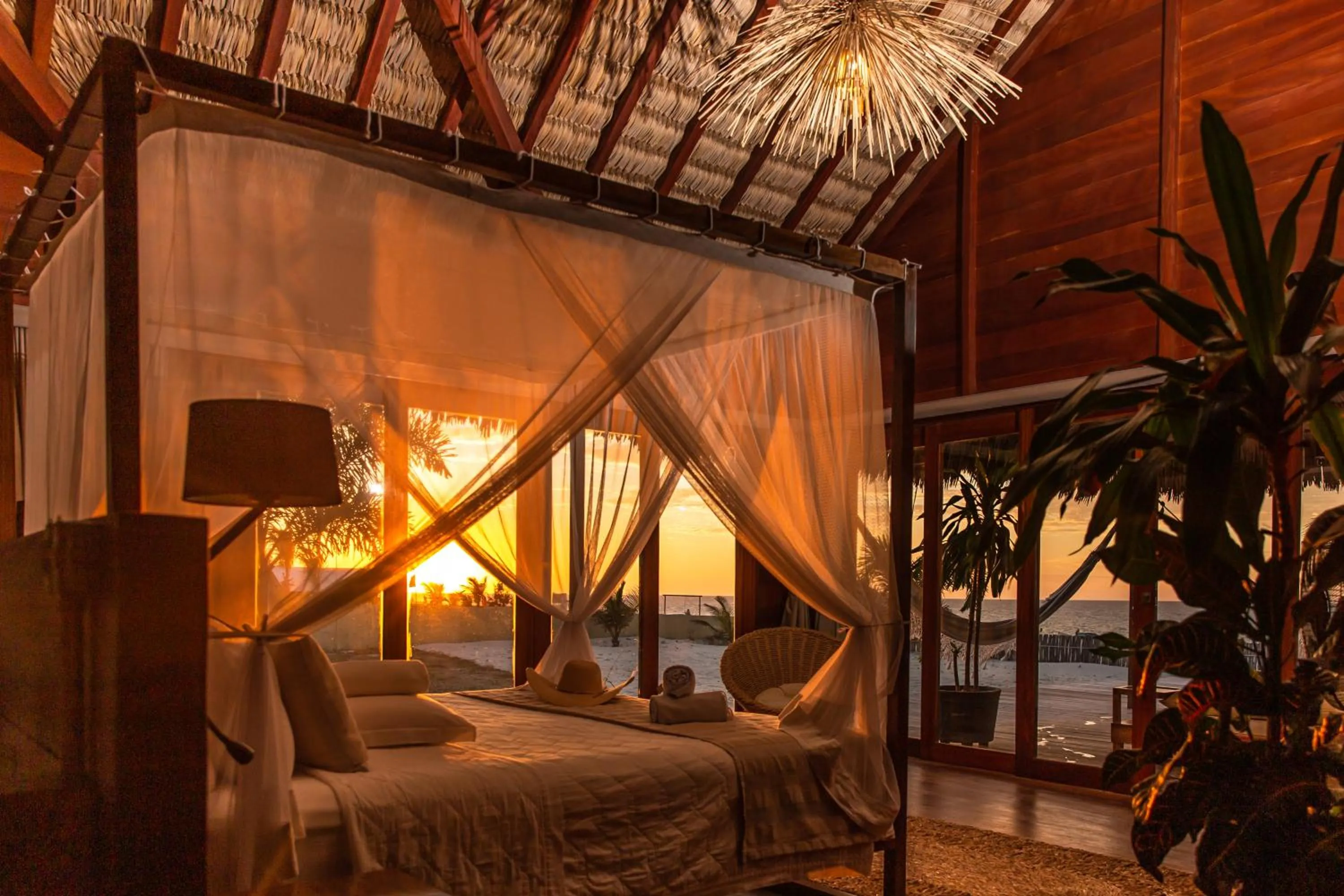 Garden view, Bed in Kabana Hotel