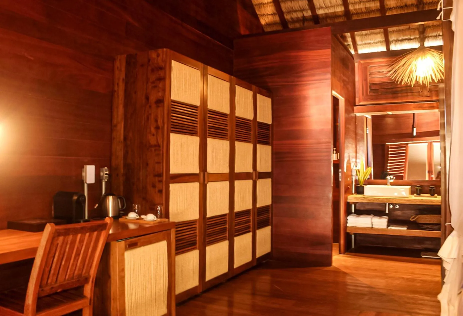 Photo of the whole room in Kabana Hotel