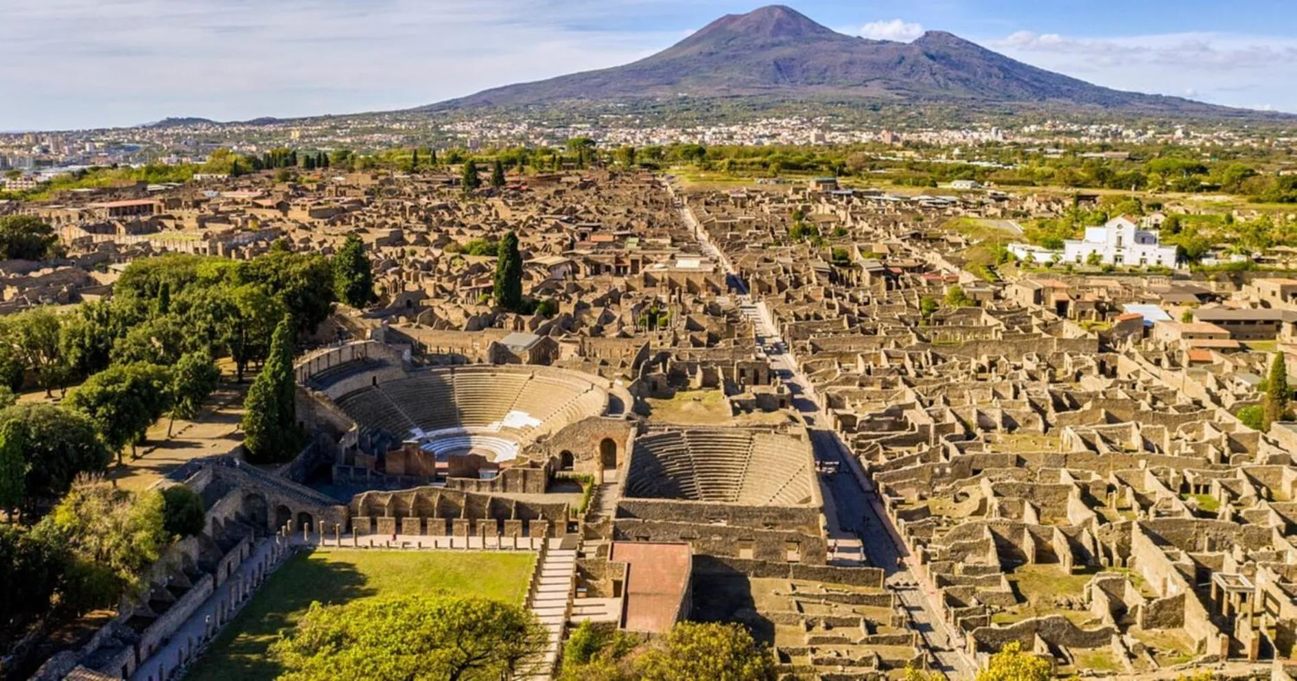 Nearby landmark in Home Olympus Vesuvio
