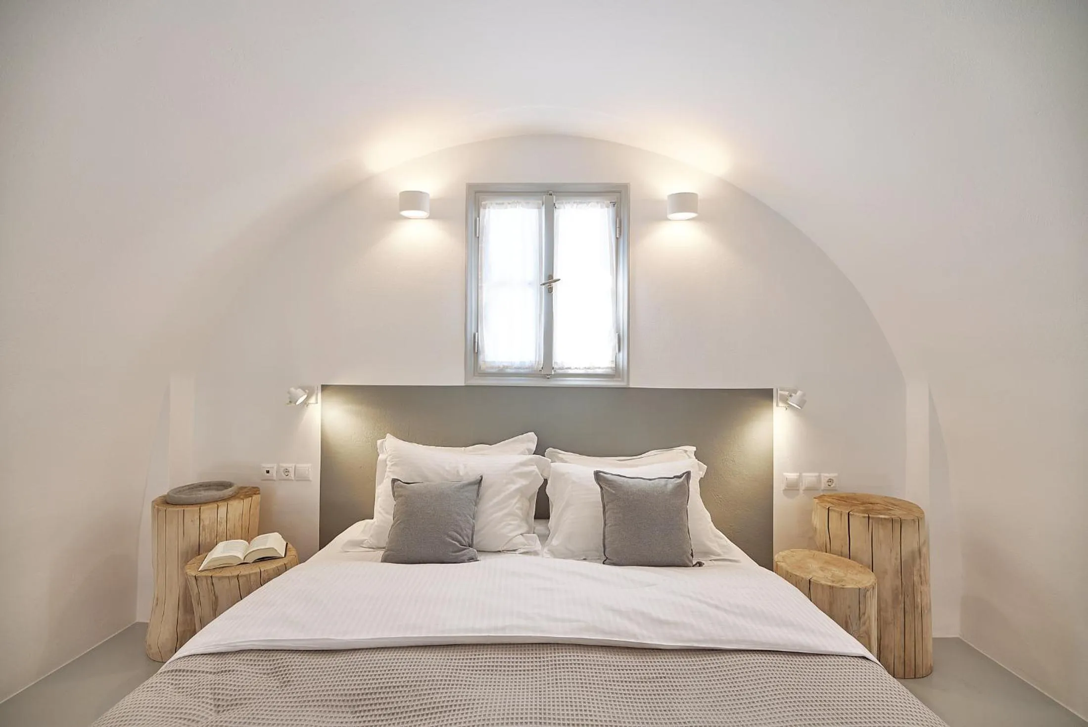 Bed in Coco-Mat Hotel Santorini