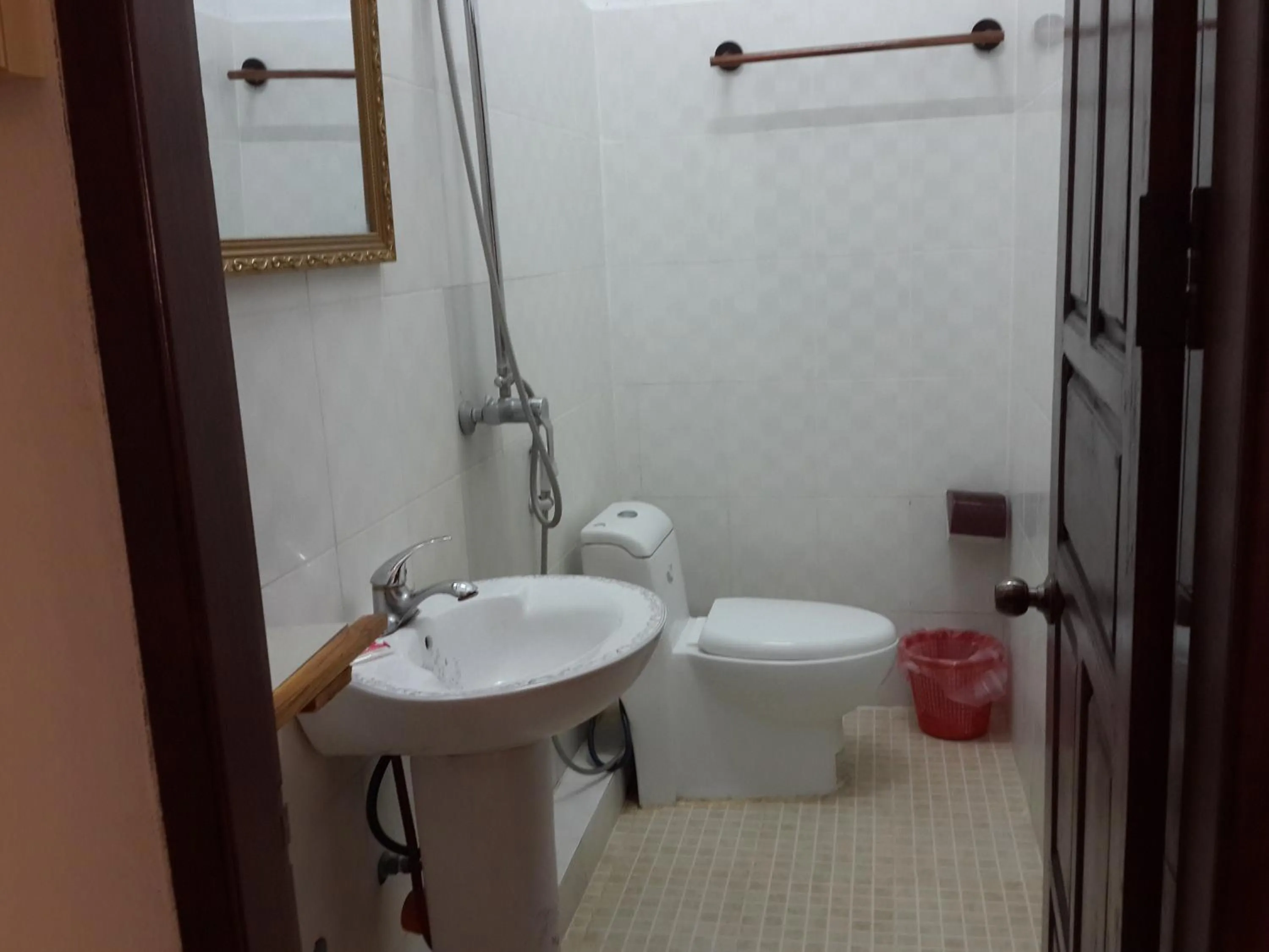 Bathroom in A Tee Guesthouse
