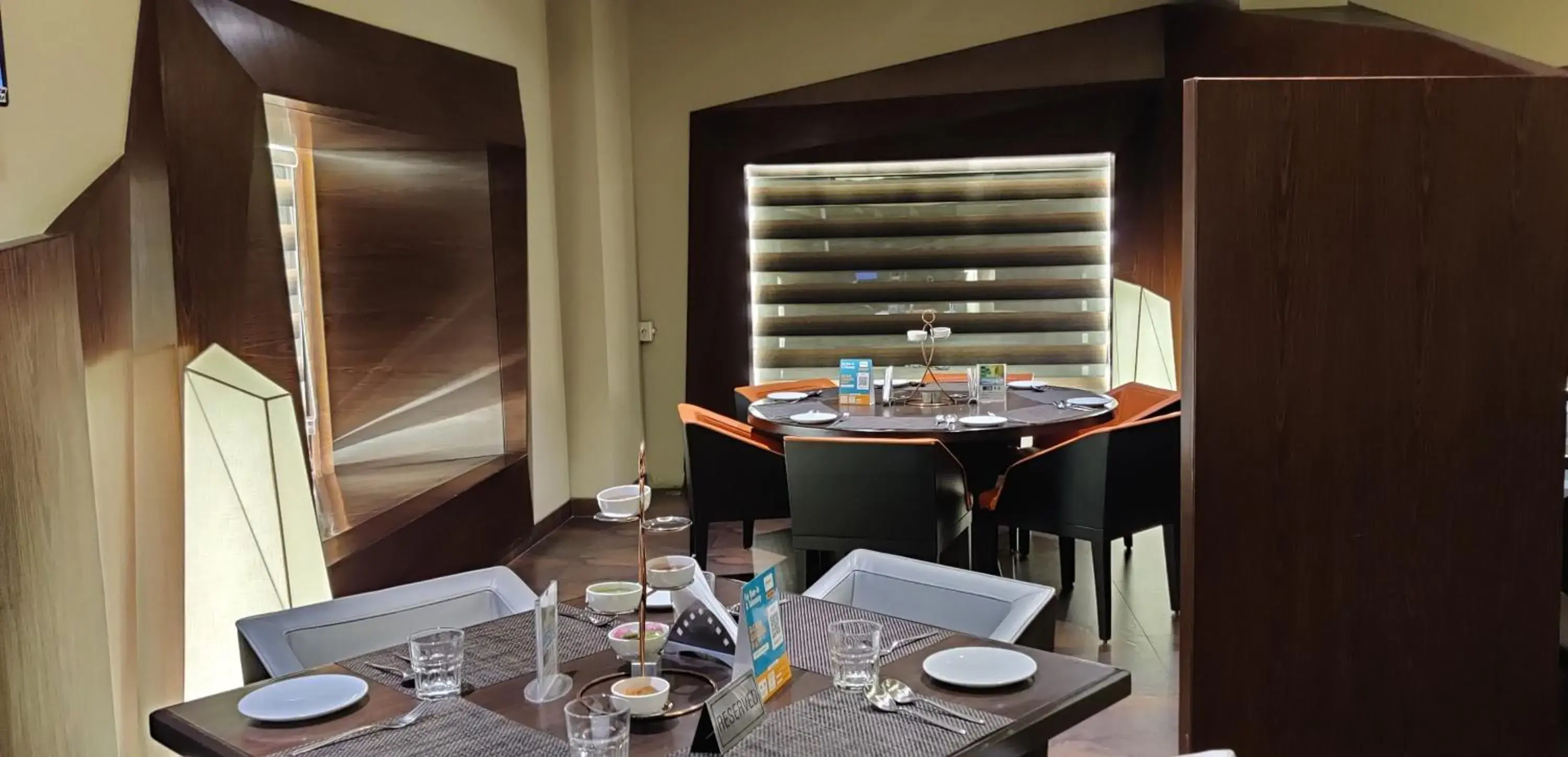 Restaurant/places to eat in Cocoon Luxury Business Hotel Restaurant/places to eat in Cocoon Luxury Business Hotel