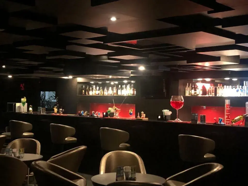 Restaurant/places to eat in Cocoon Luxury Business Hotel Restaurant/places to eat in Cocoon Luxury Business Hotel