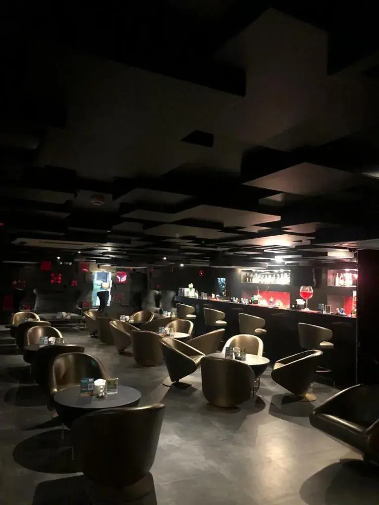 Restaurant/places to eat in Cocoon Luxury Business Hotel Restaurant/places to eat in Cocoon Luxury Business Hotel