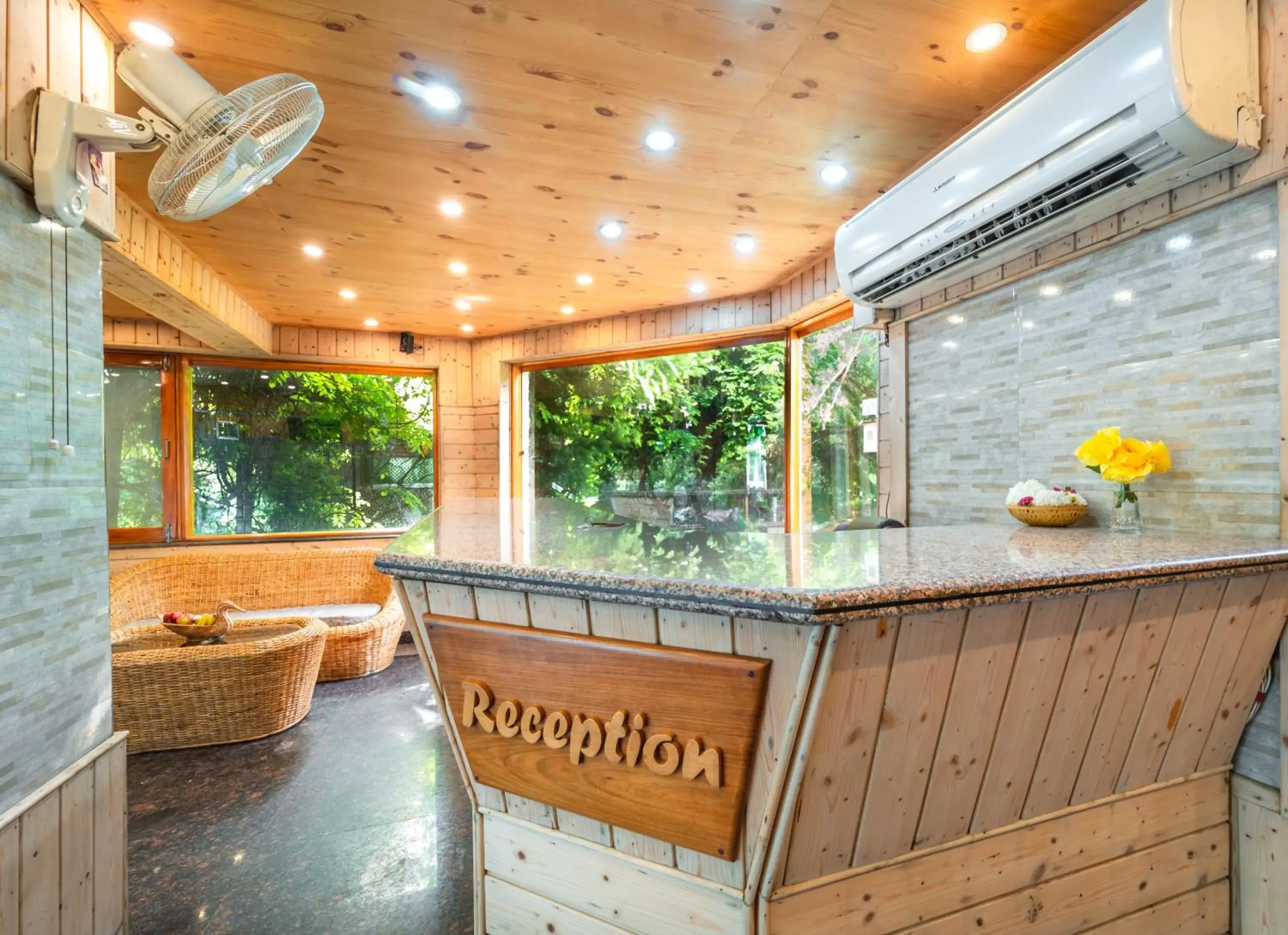 Lobby or reception in Hotel Mirage Lobby or reception in Hotel Mirage