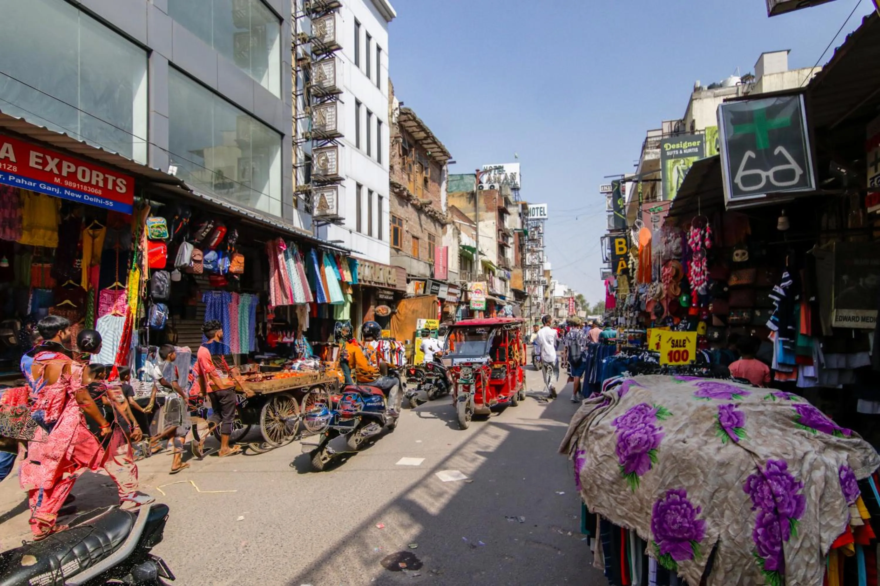Property building in Hotel Star Palace