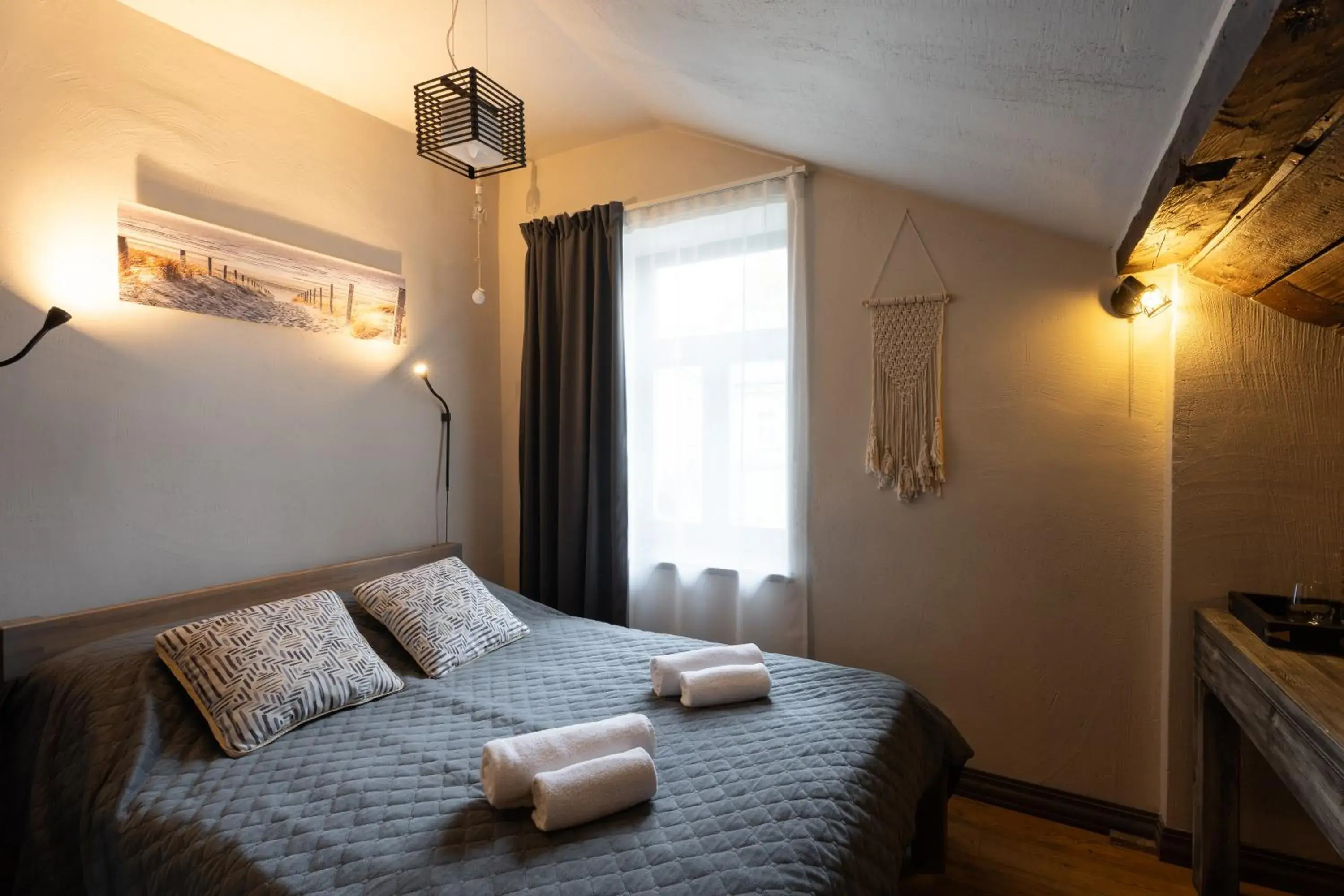 Double Room in Two Wheels Double Room in Two Wheels