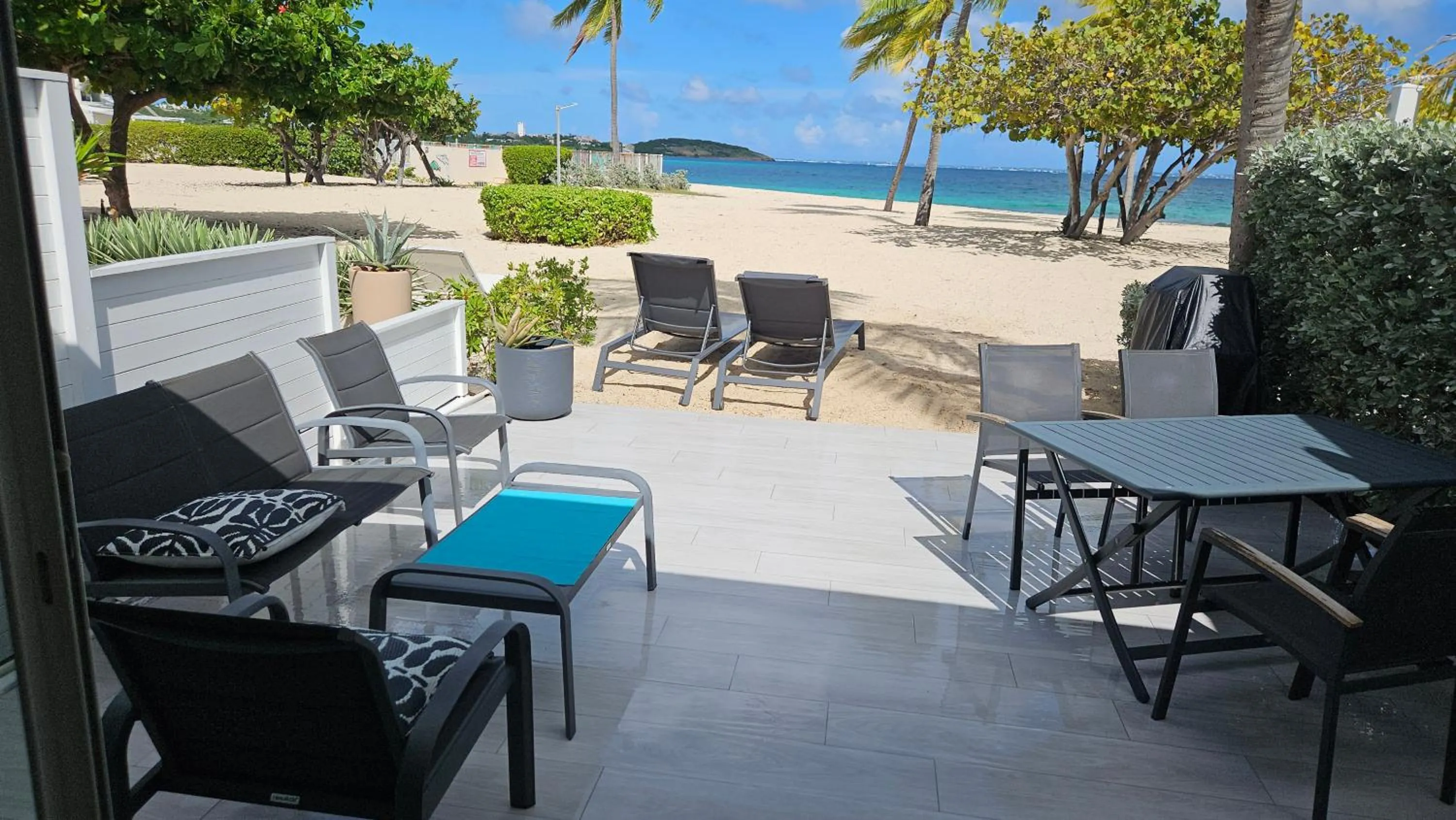Tekila Beach,condo sur la plage a Saint-Martin, SXM