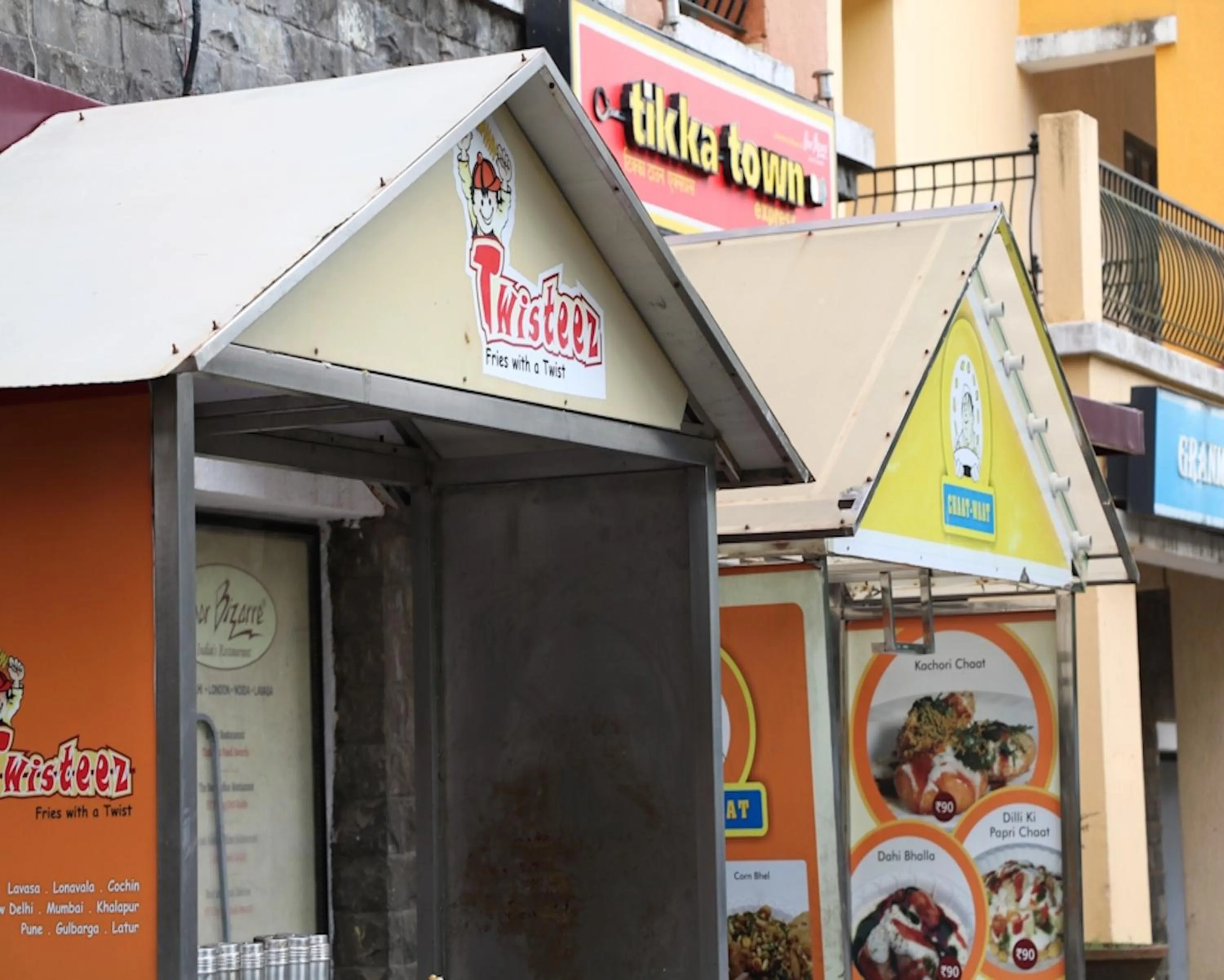 Restaurant/places to eat in The Waterfront Shaw Lavasa