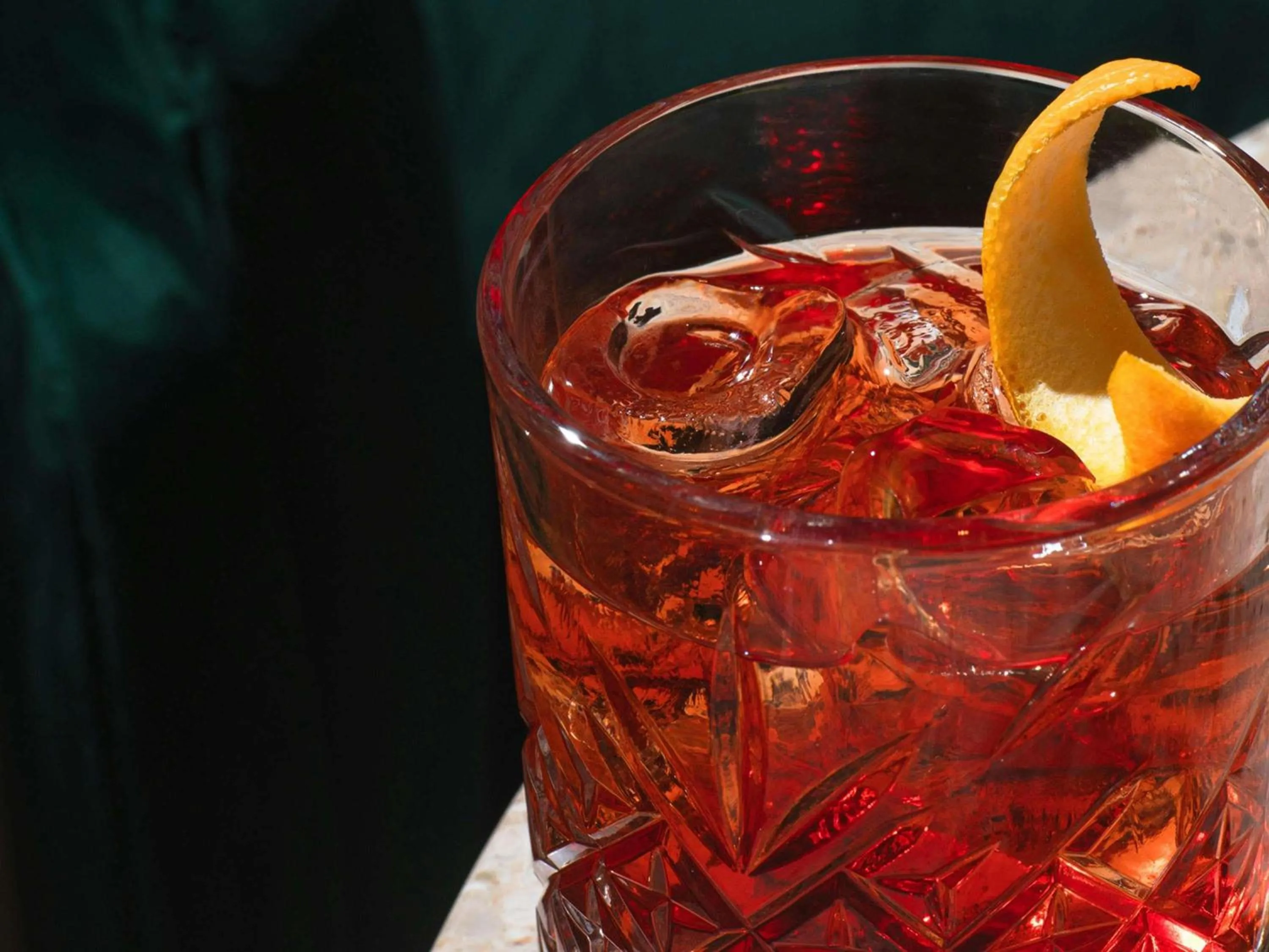 Lounge or bar in Ändra Hotel Seattle - MGallery Collection