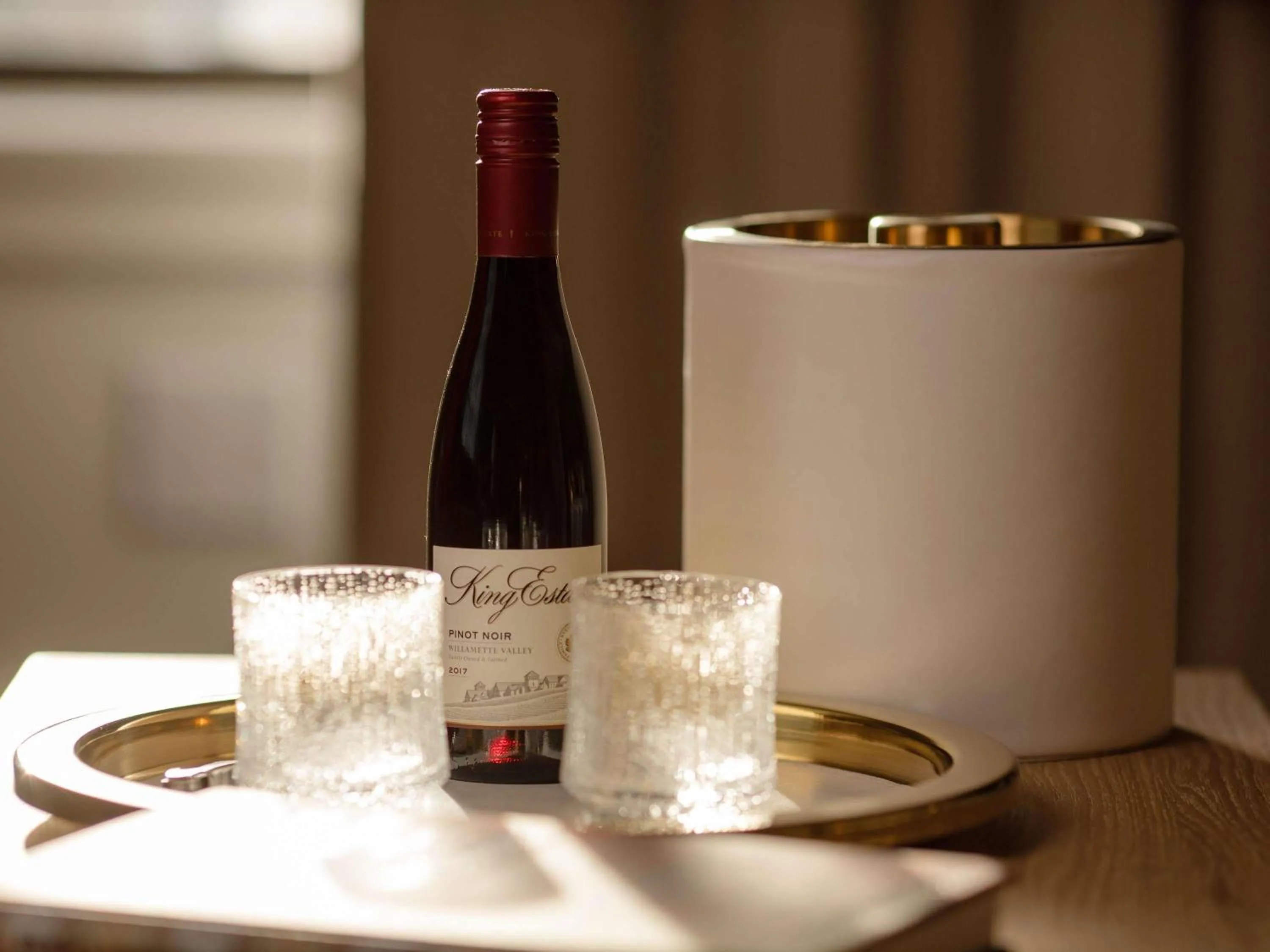 Bedroom in Ändra Hotel Seattle - MGallery Collection