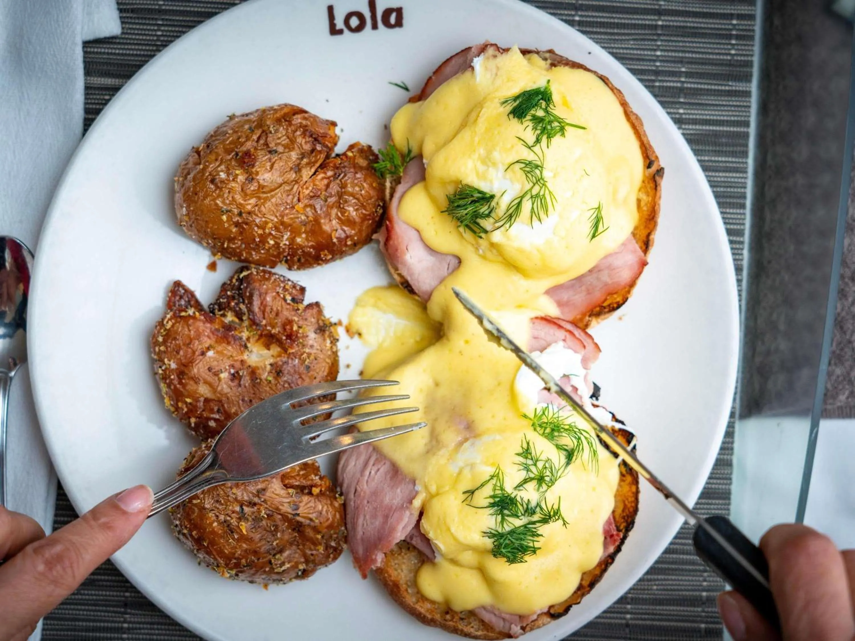 Restaurant/places to eat in Ändra Hotel Seattle - MGallery Collection