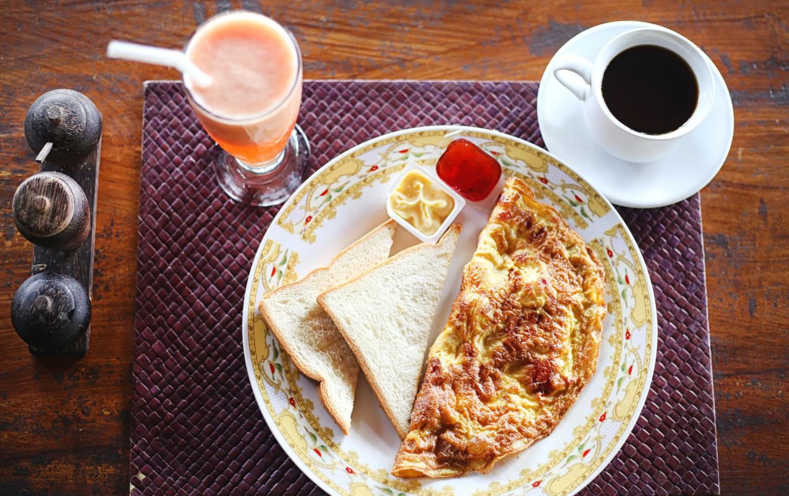 Breakfast in Poh Manis Lembongan